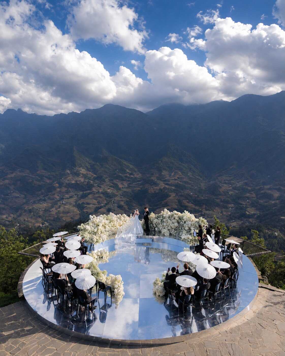 2027 Trendy Wedding Ceremony Ideas photo