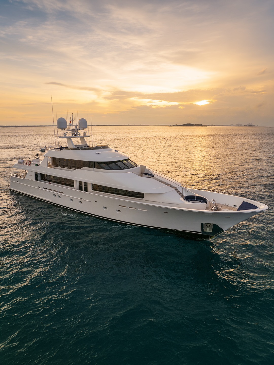 Private Yacht Wedding Moments