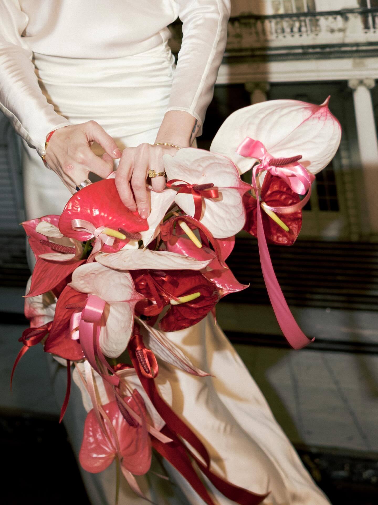 Wedding Bouquet Guide: Styles, Flowers, and Everything In Between photo