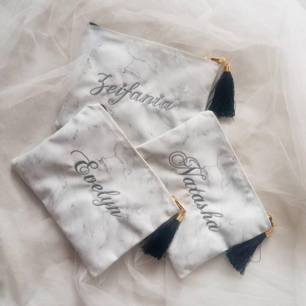 37 little.daisey.jpg