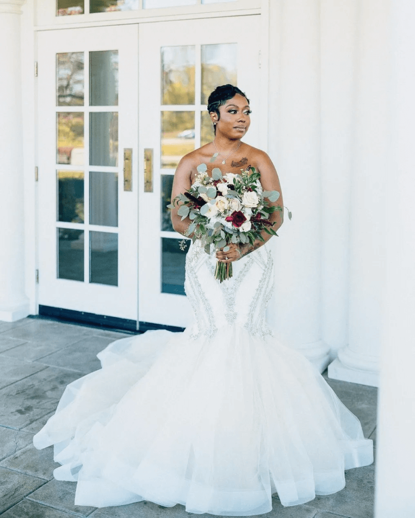 Tushona Monét (2).jpg