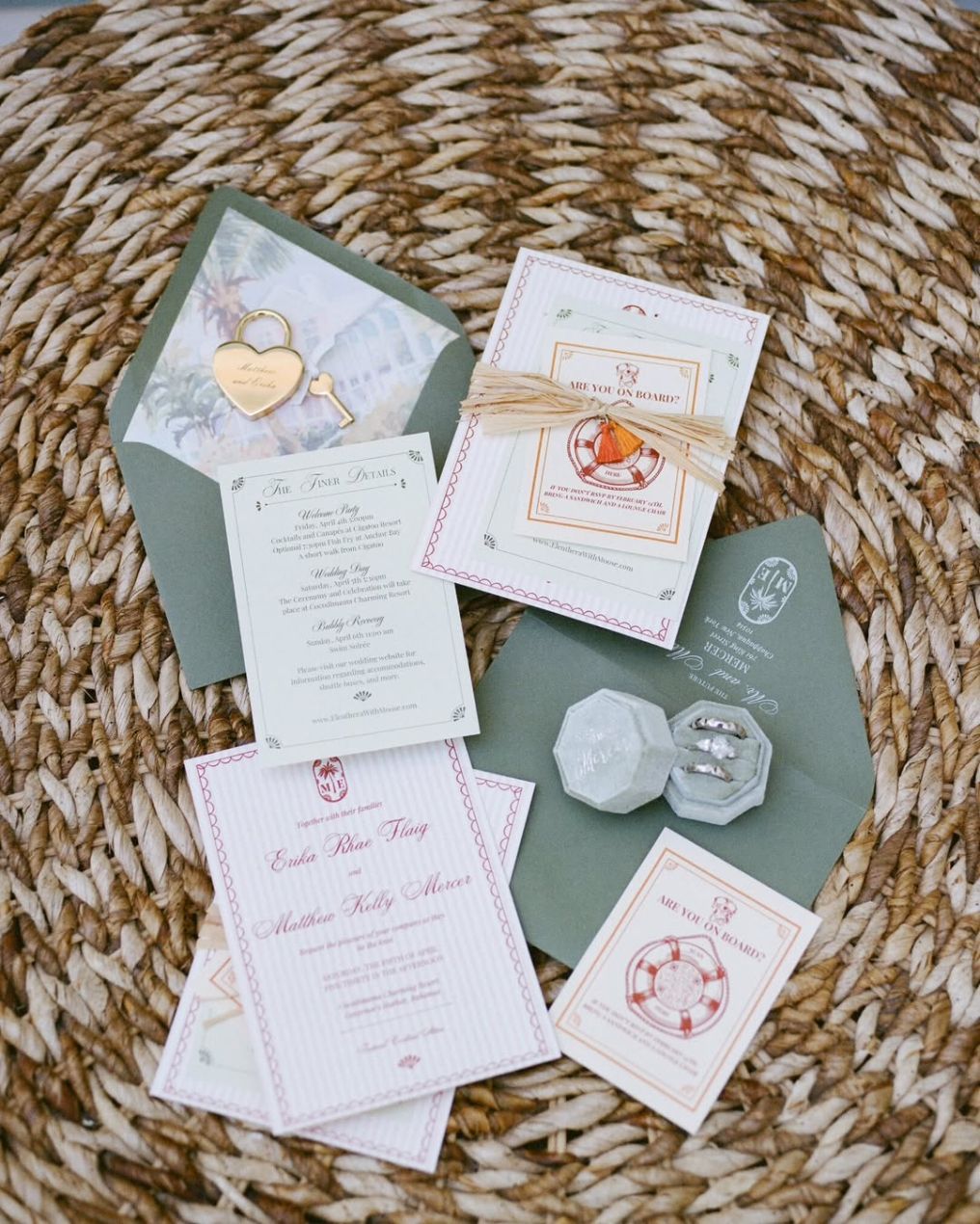 Lyndah Wells Photography- Photographer photo