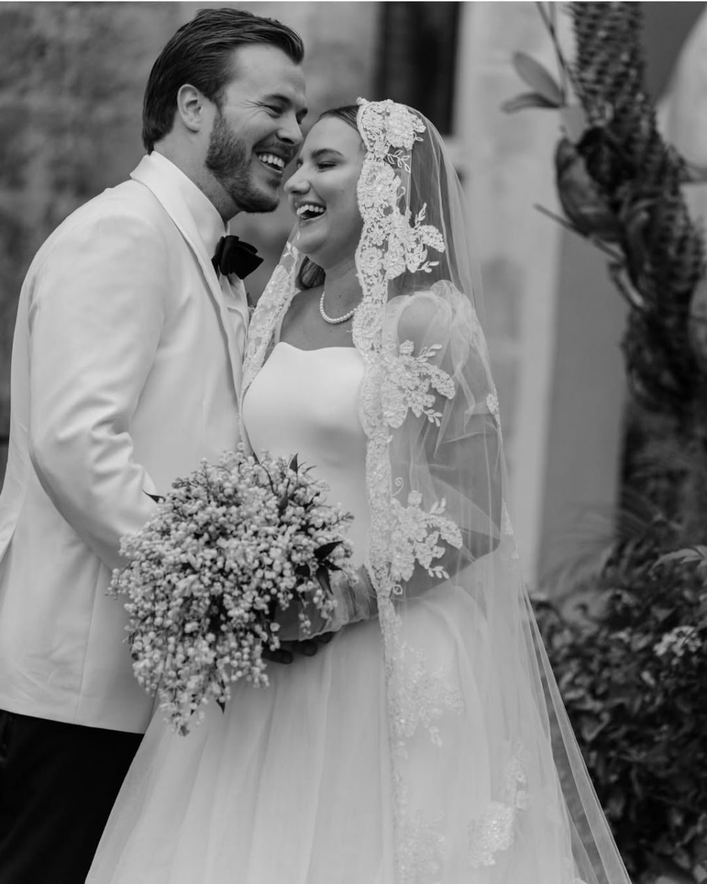 Lyndah Wells Photography- Photographer photo