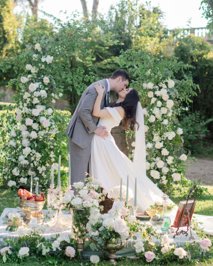 The Wedding Issue Planner The Wedding Issue Planner