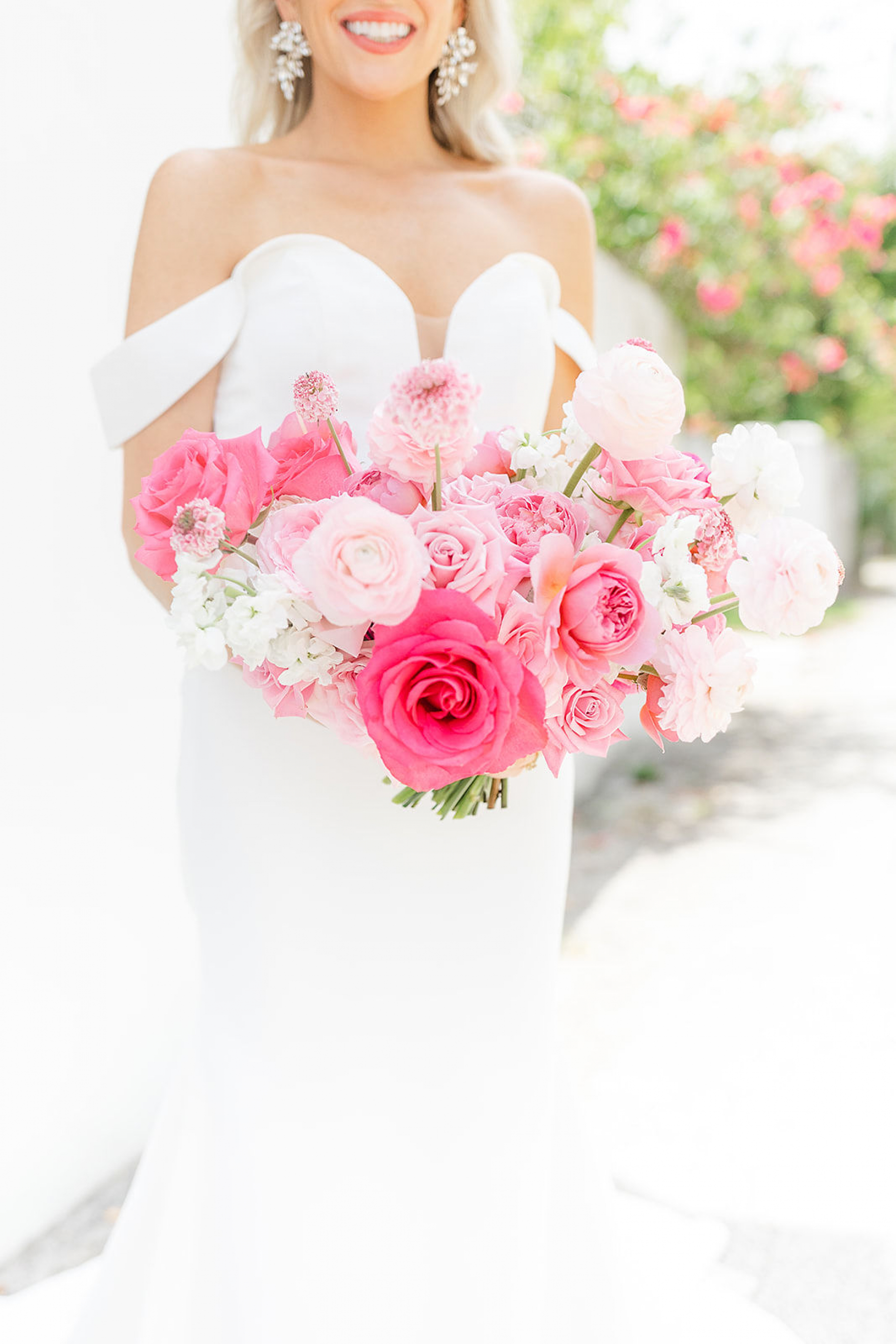 Rachel &amp; Kyle's Wedding: A Symphony of Classic Elegance and Whimsical Romance photo