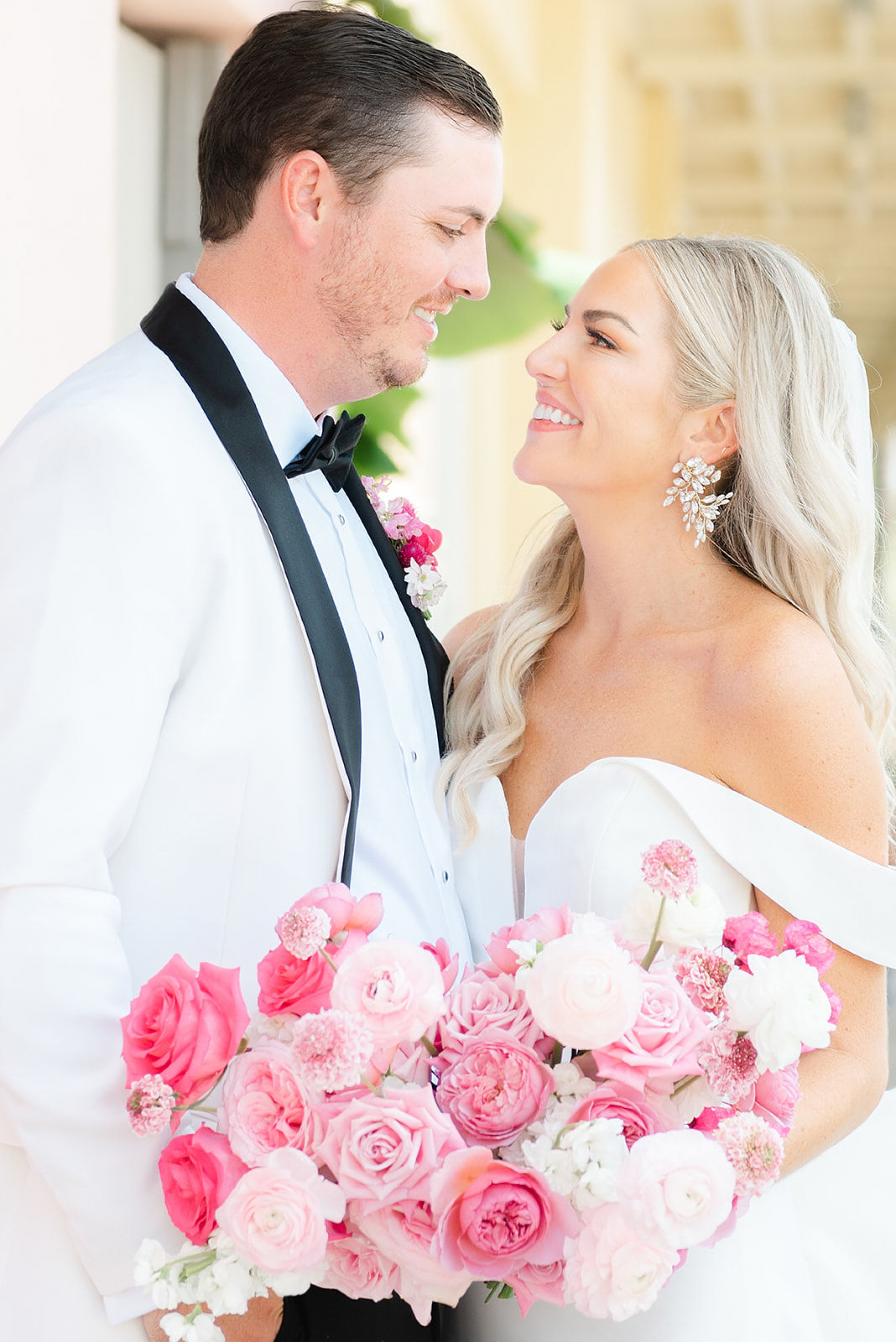 Rachel &amp; Kyle's Wedding: A Symphony of Classic Elegance and Whimsical Romance photo