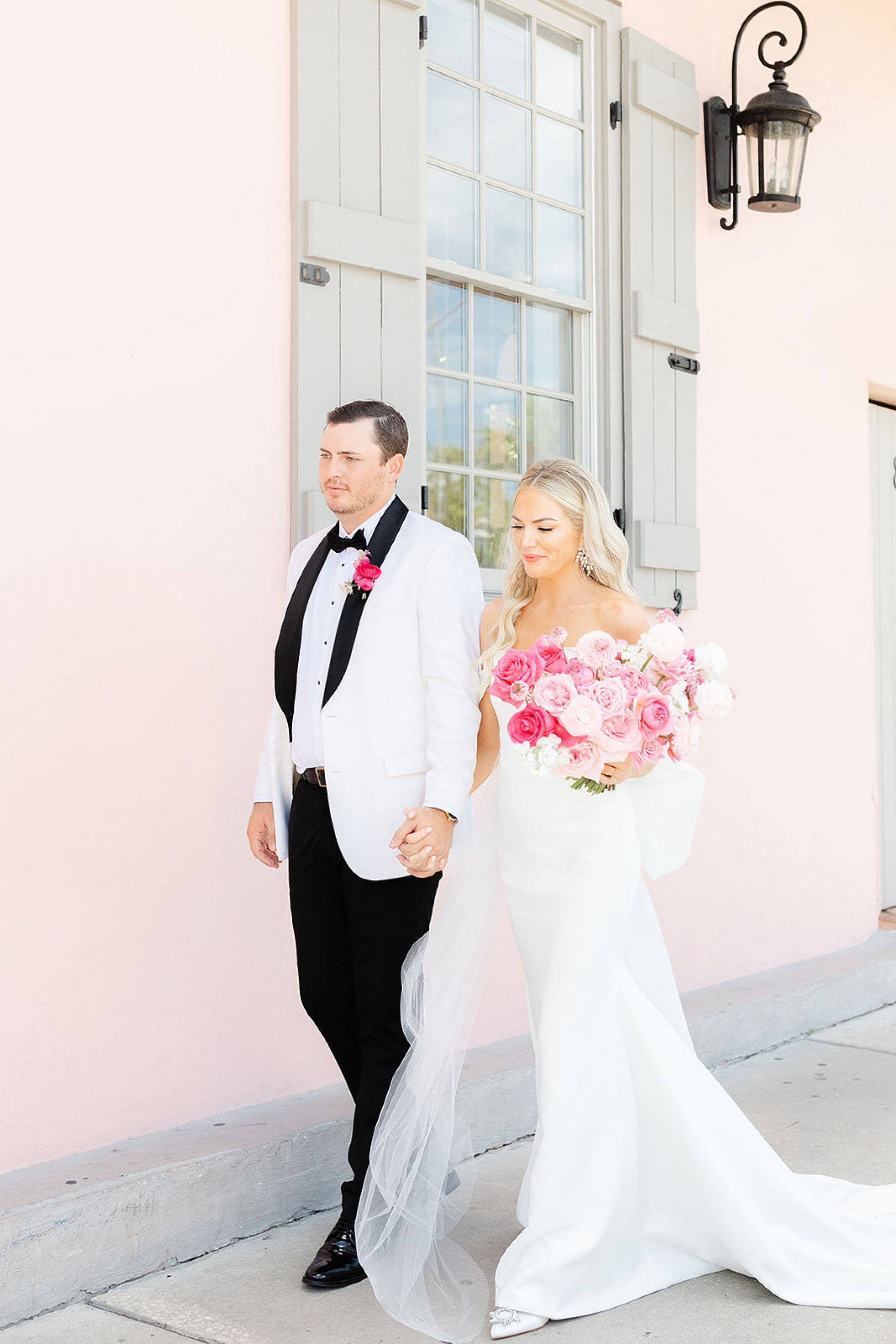 Rachel &amp; Kyle's Wedding: A Symphony of Classic Elegance and Whimsical Romance photo