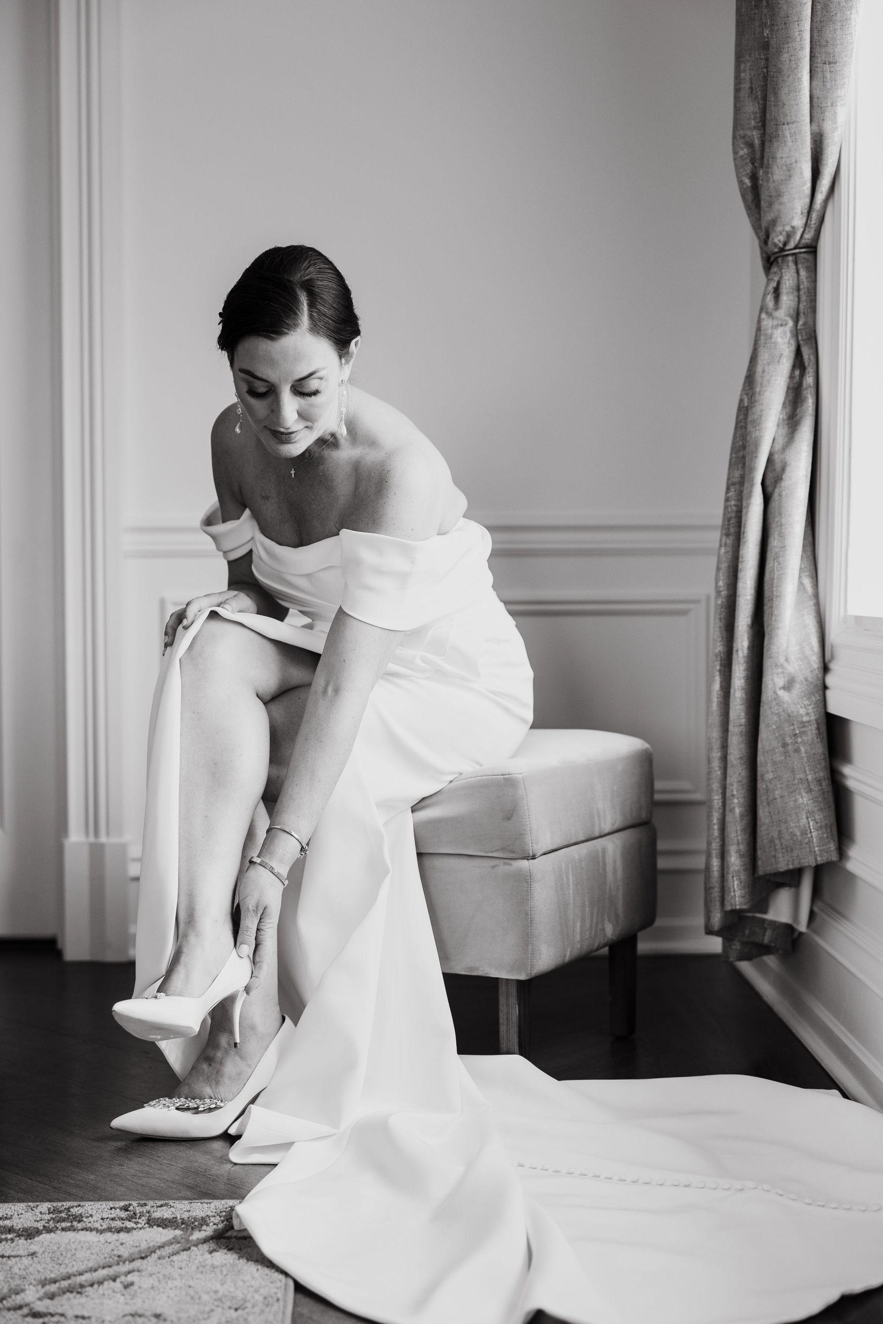 Rebecca &amp; Natale: A Timeless Love at Chateau Grande - A Tale of Family Bonds and New York Charm photo