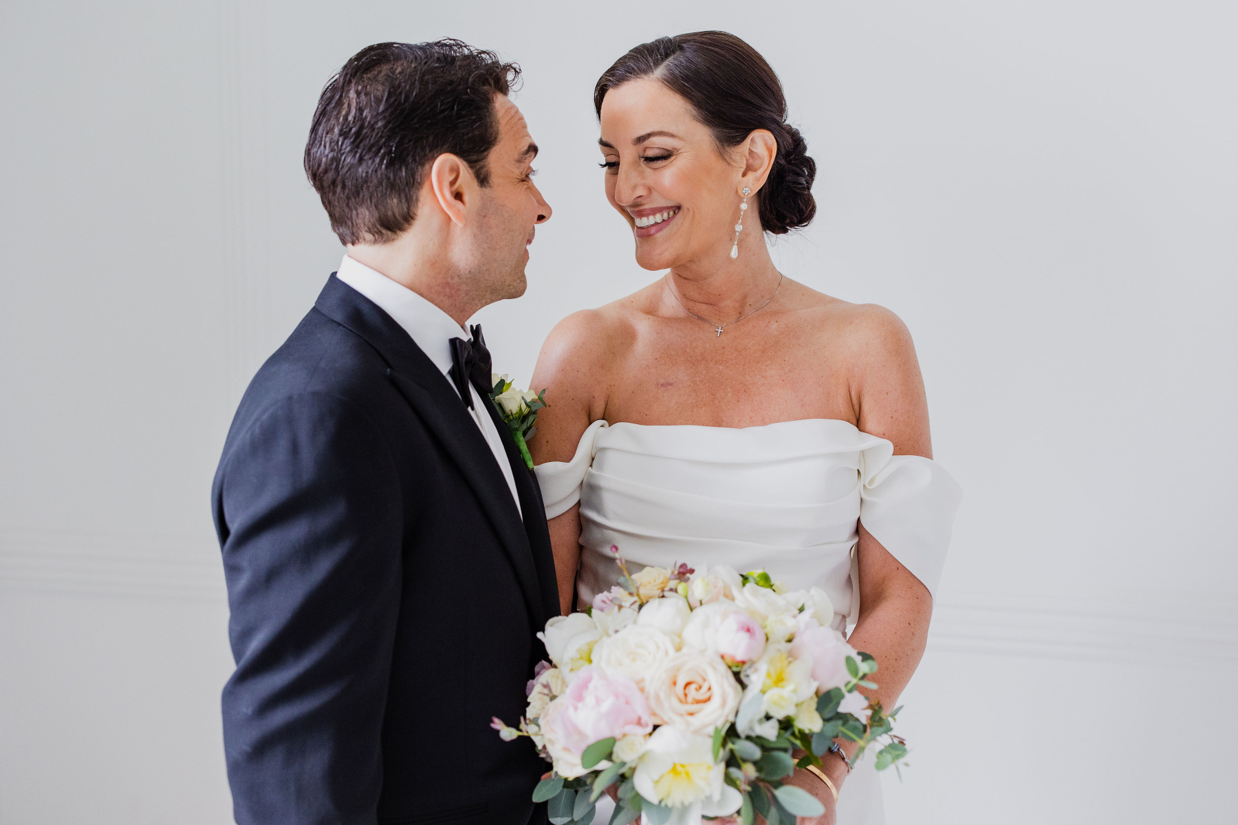 Rebecca &amp; Natale: A Timeless Love at Chateau Grande - A Tale of Family Bonds and New York Charm photo