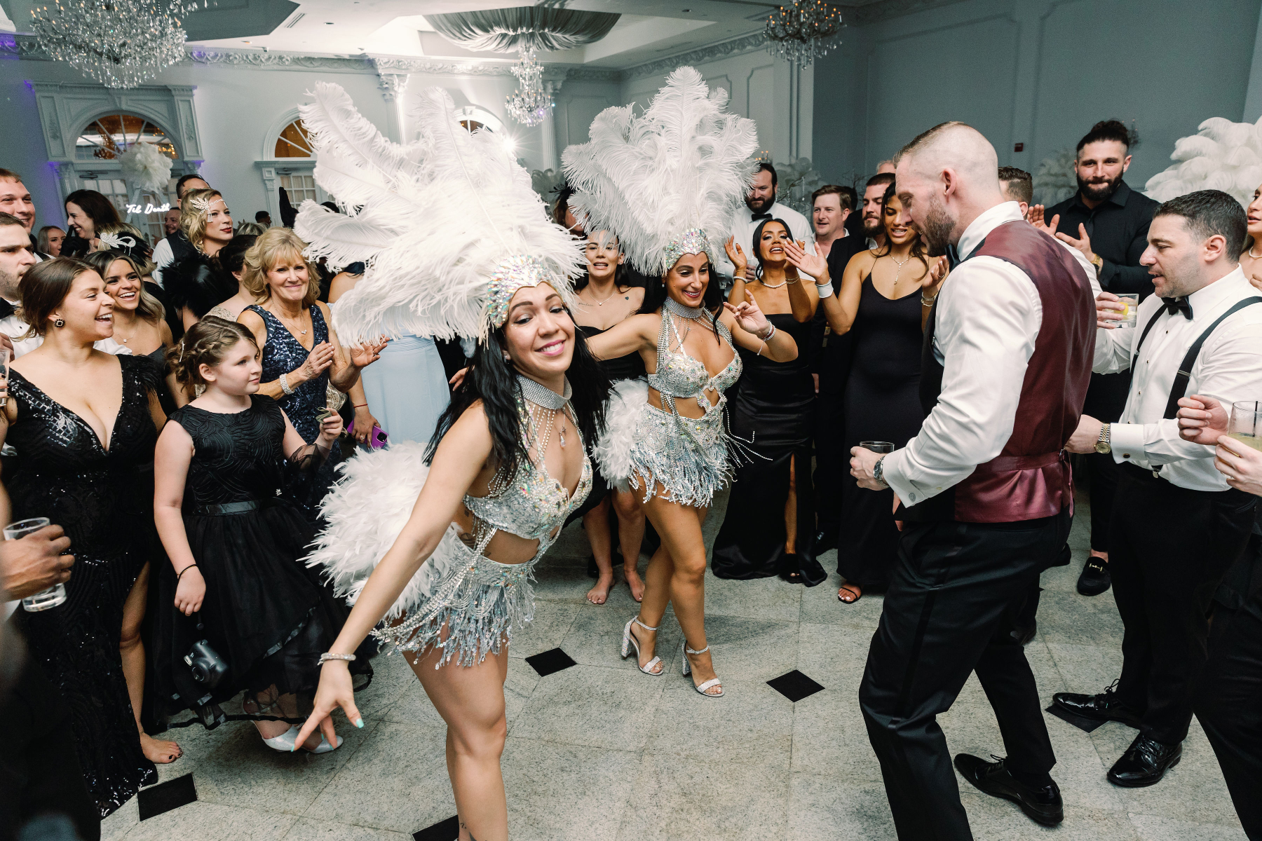 Roaring Romance: Lisamarie &amp; James' Gatsby-Inspired Wedding at Addison Park  photo