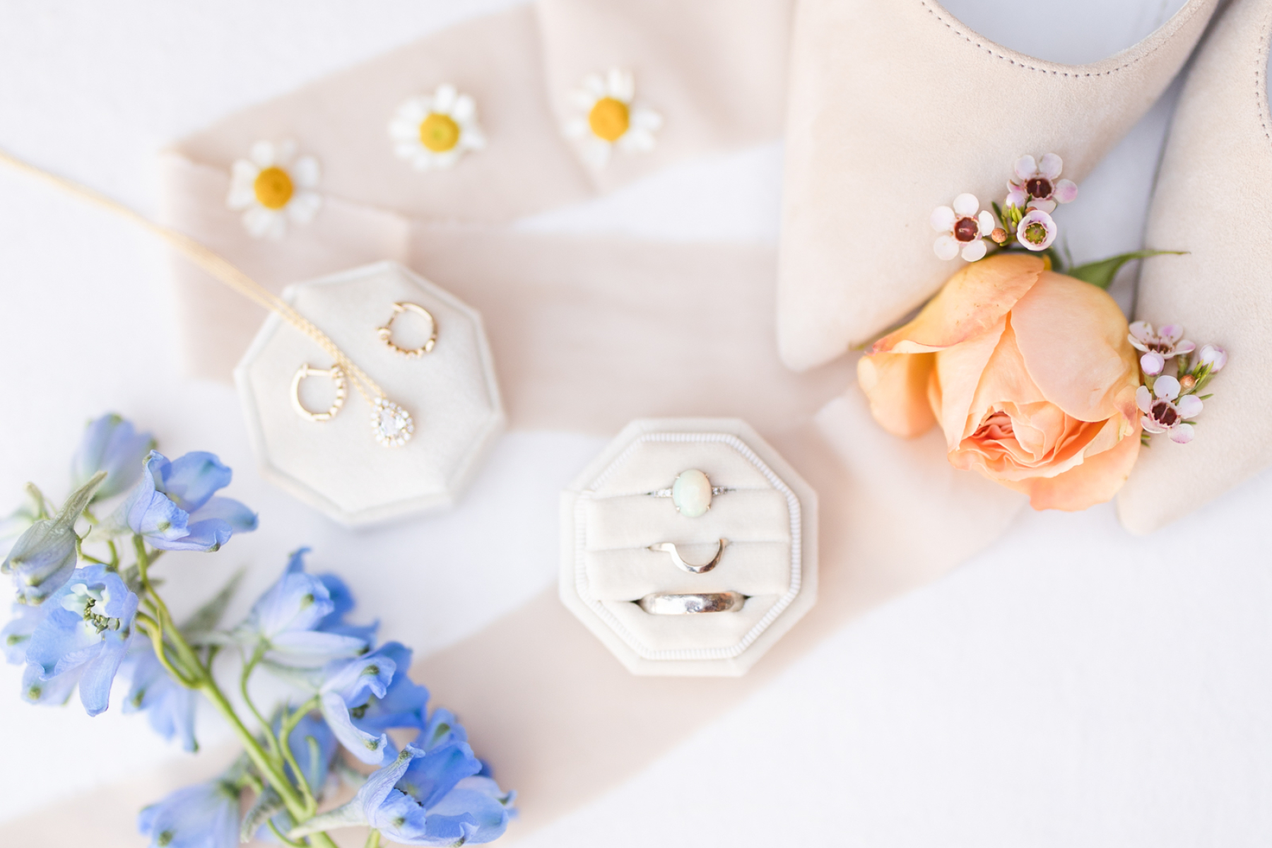 A Canvas of Love: Christie &amp; Yoskay's Pastel Dream Wedding at Desert Botanical Gardens photo