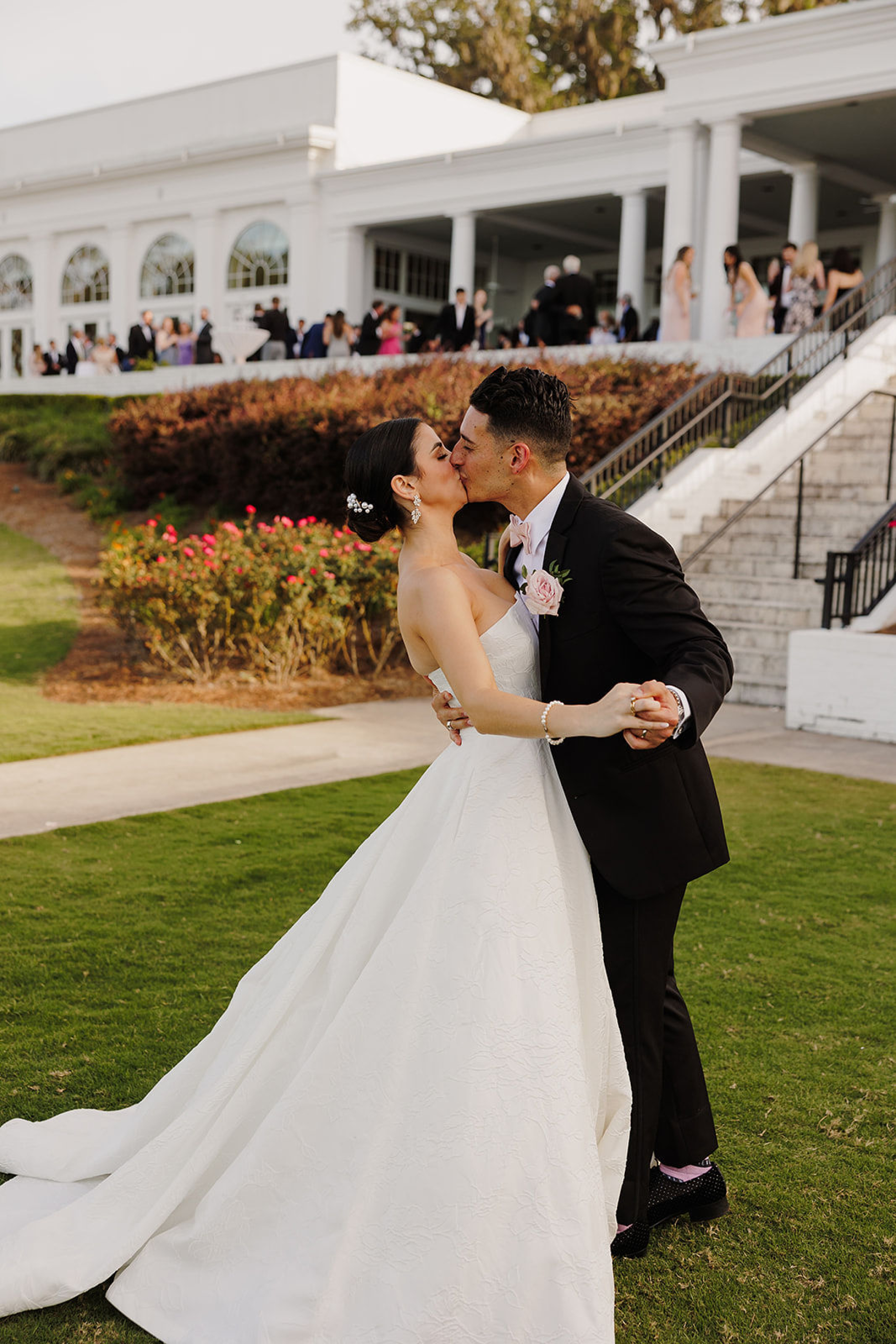 Blush Tones &amp; Timeless Moments: Peyton &amp; Michael's Harmonious Union at Timuquana Country Club photo