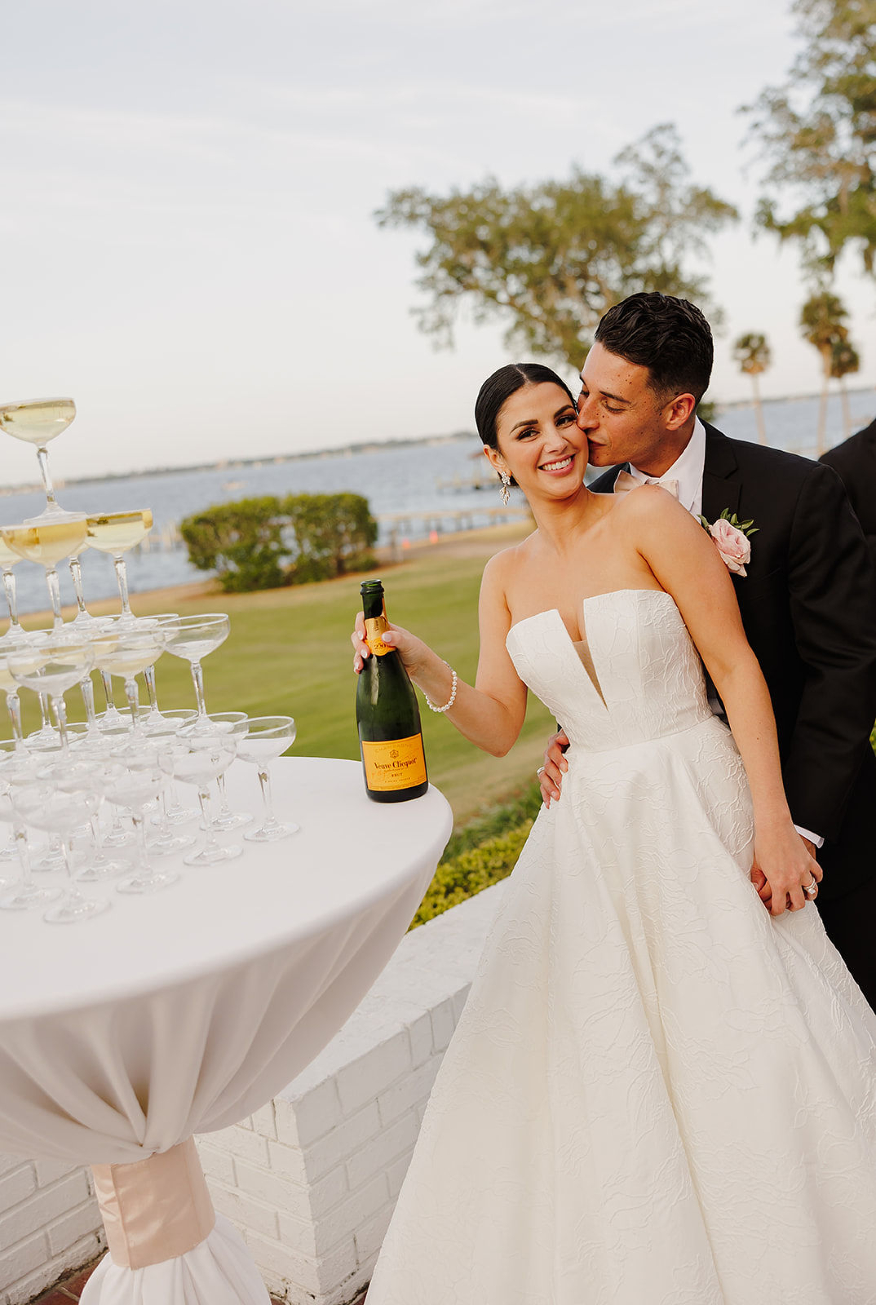 Blush Tones &amp; Timeless Moments: Peyton &amp; Michael's Harmonious Union at Timuquana Country Club photo