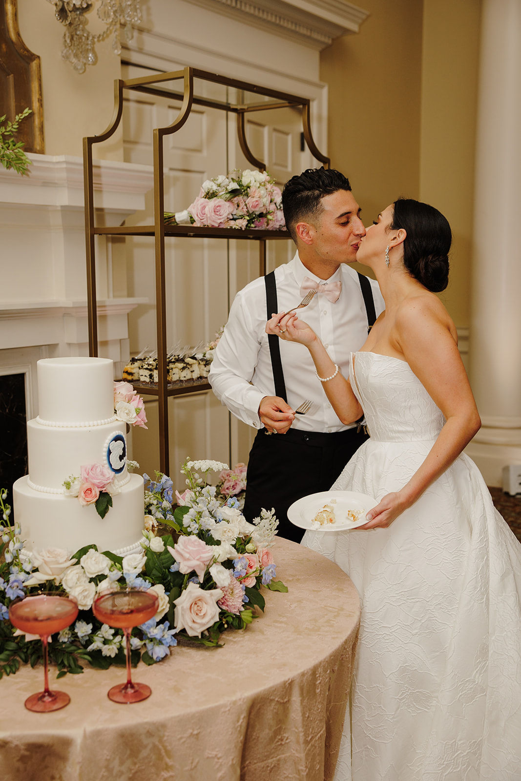 Blush Tones &amp; Timeless Moments: Peyton &amp; Michael's Harmonious Union at Timuquana Country Club photo