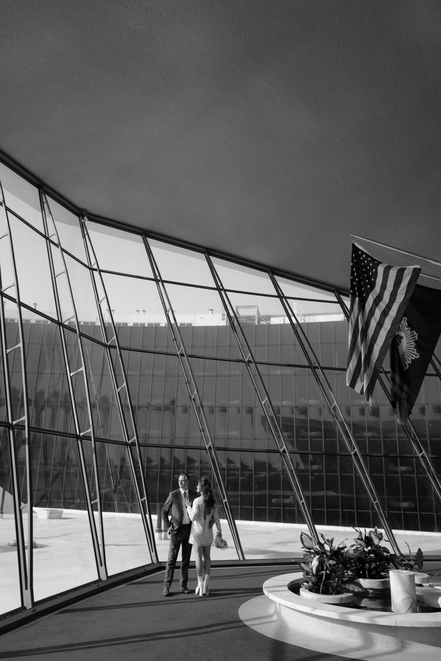 Shannon &amp; Nicholas: A Digital Introduction Turned True Love photo