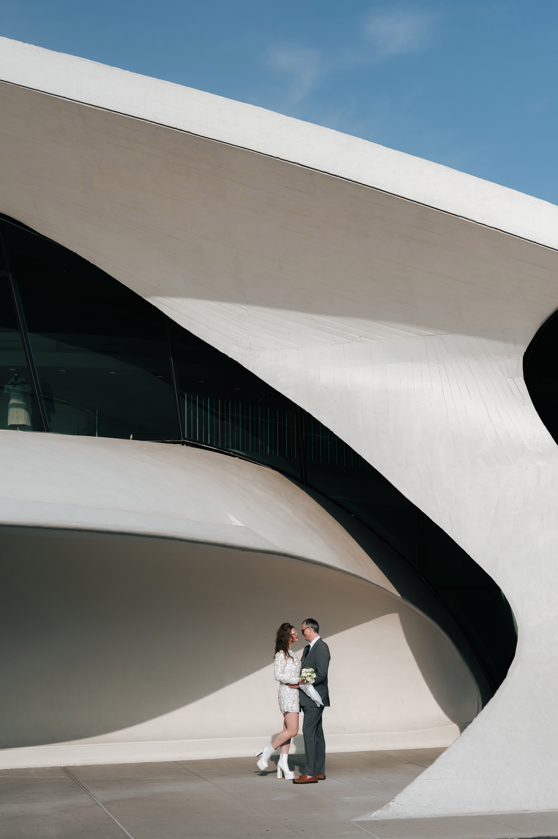 Shannon &amp; Nicholas: A Digital Introduction Turned True Love photo