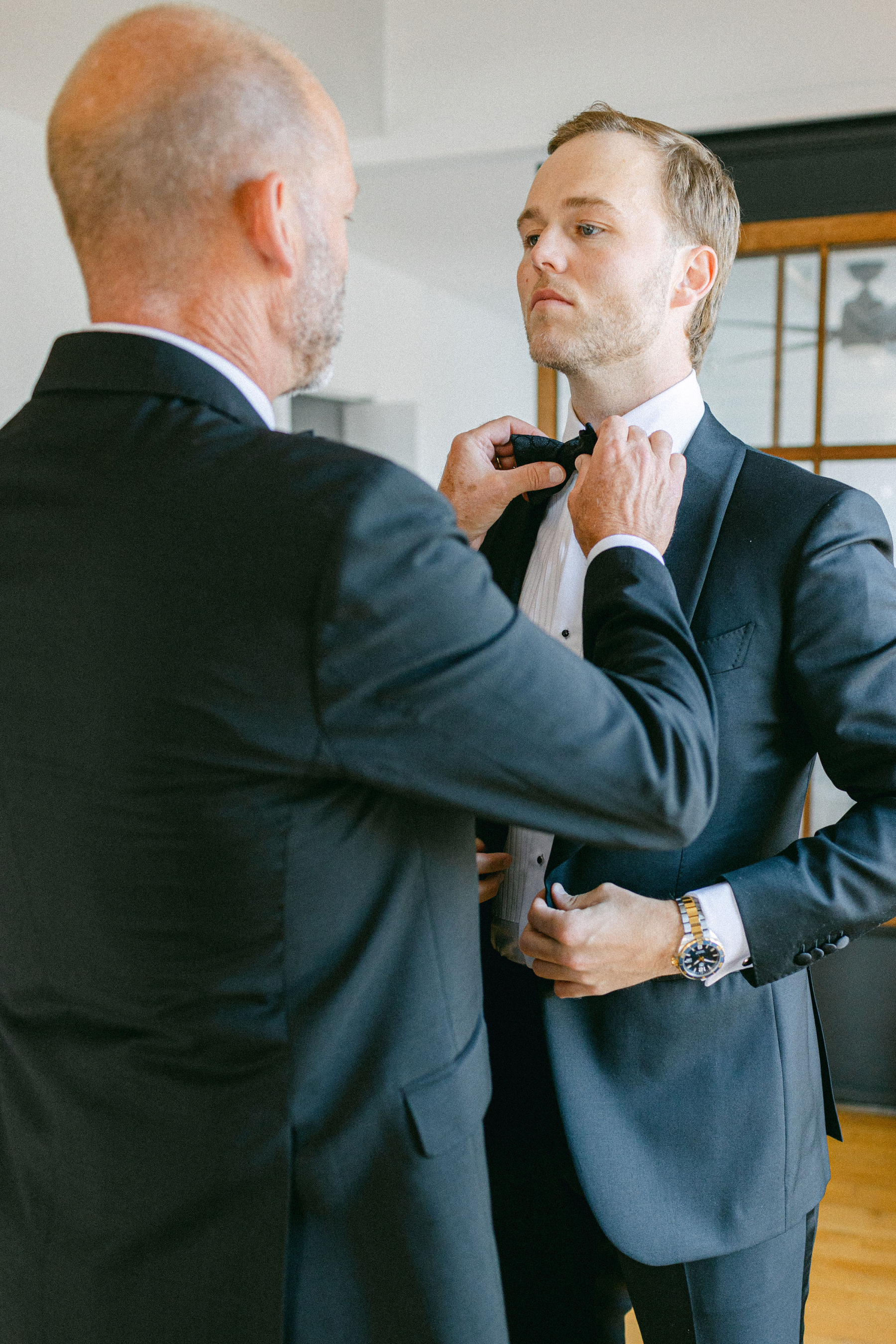 Spotlights and Serendipity: Caroline and William's Romance at the St-James Theatre photo