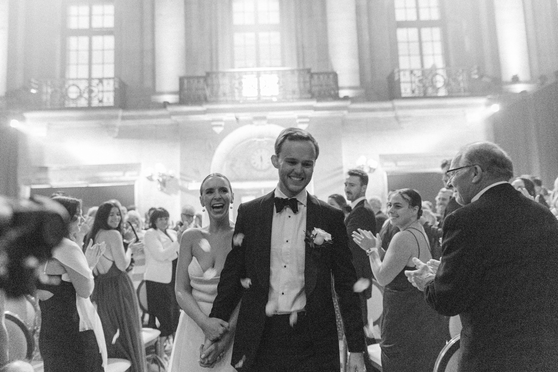 Spotlights and Serendipity: Caroline and William's Romance at the St-James Theatre photo