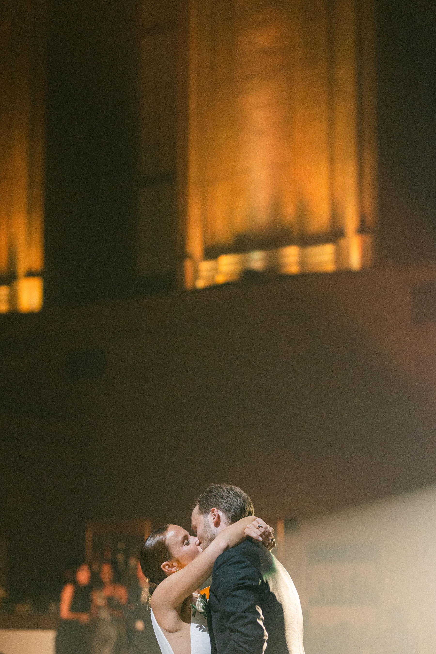 Spotlights and Serendipity: Caroline and William's Romance at the St-James Theatre photo