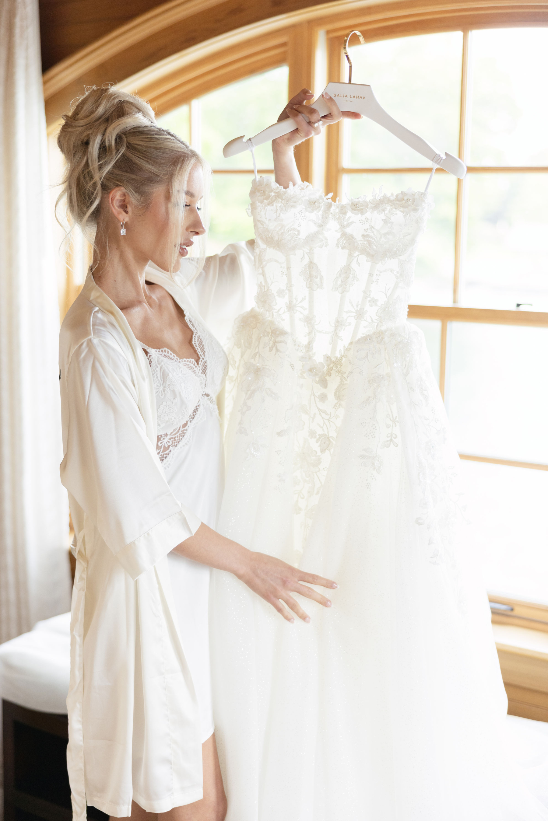 Enchanted Evening at the Persian Terrace: Paige &amp; Daniel's Fairytale Wedding photo