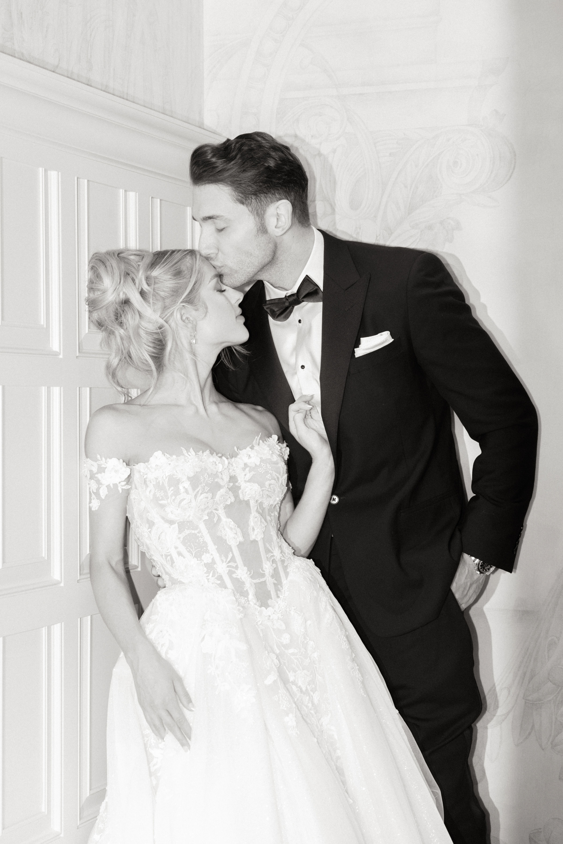 Enchanted Evening at the Persian Terrace: Paige &amp; Daniel's Fairytale Wedding photo