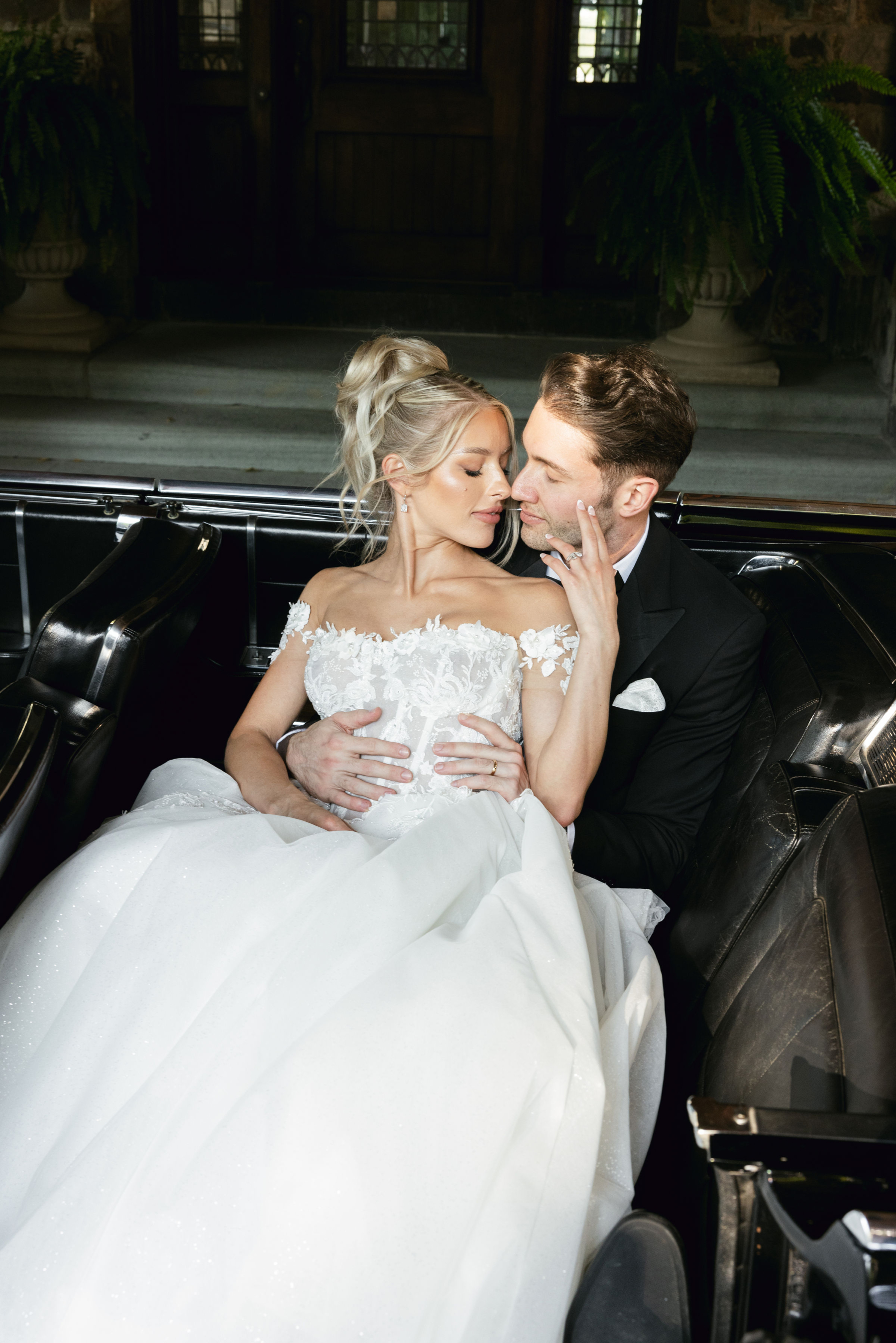 Enchanted Evening at the Persian Terrace: Paige &amp; Daniel's Fairytale Wedding photo