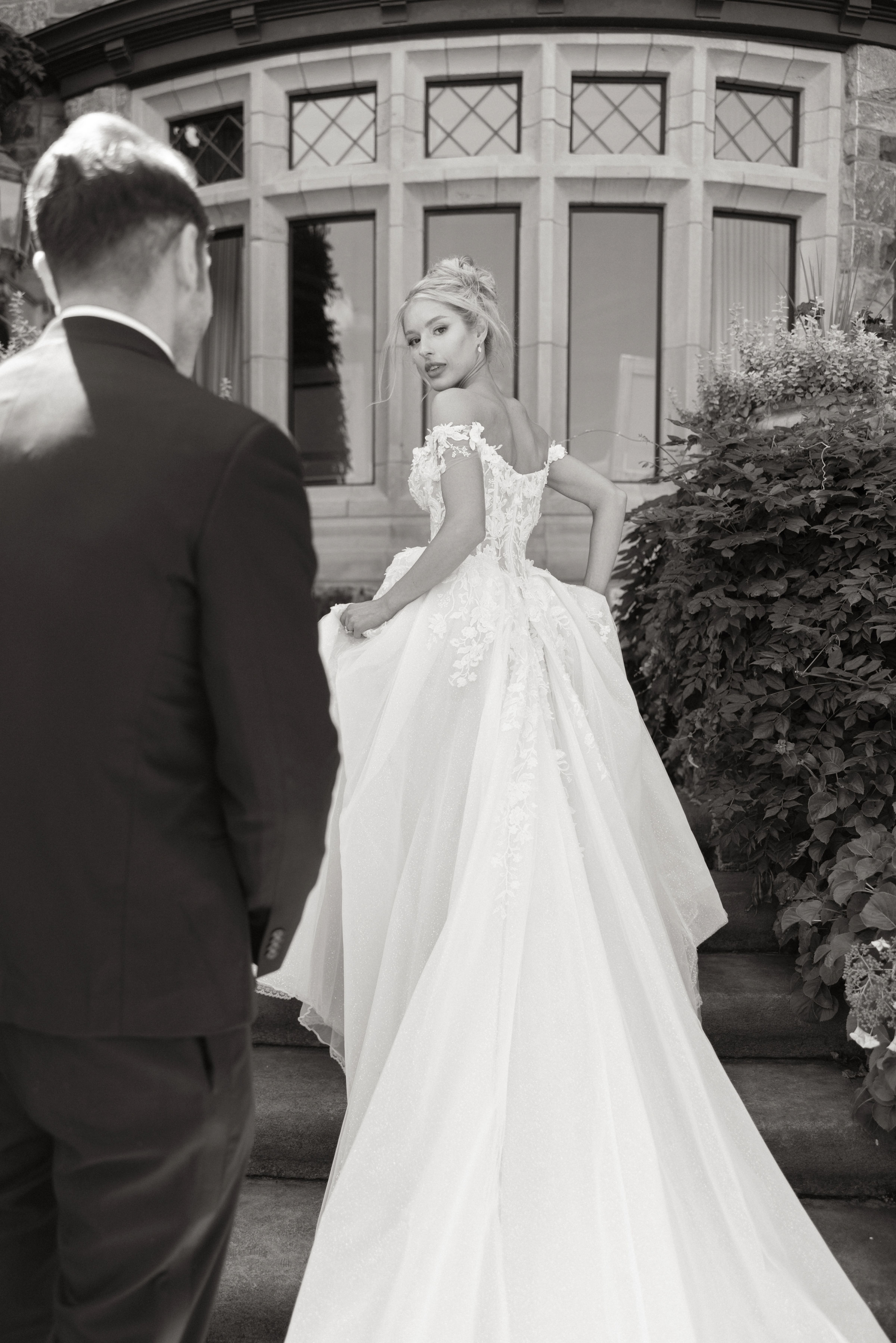 Enchanted Evening at the Persian Terrace: Paige &amp; Daniel's Fairytale Wedding photo