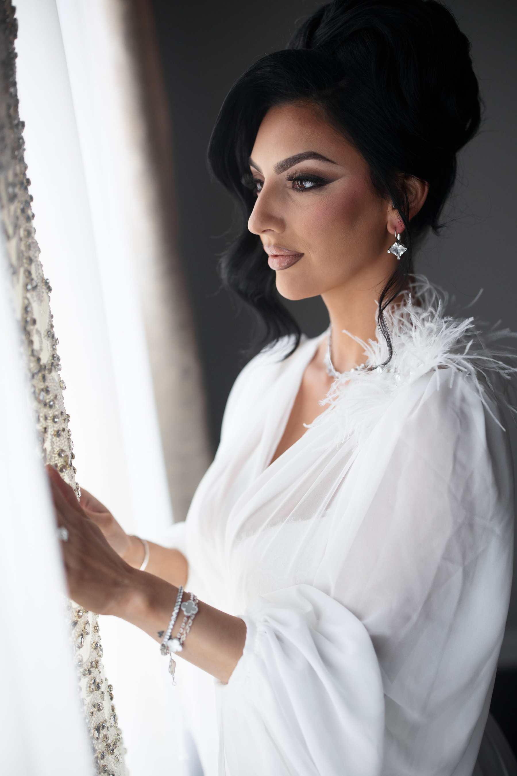 Whimsical Wedding: Elvira &amp; Johnny's Grand Affair at Shadowbrook, Shrewsbury photo