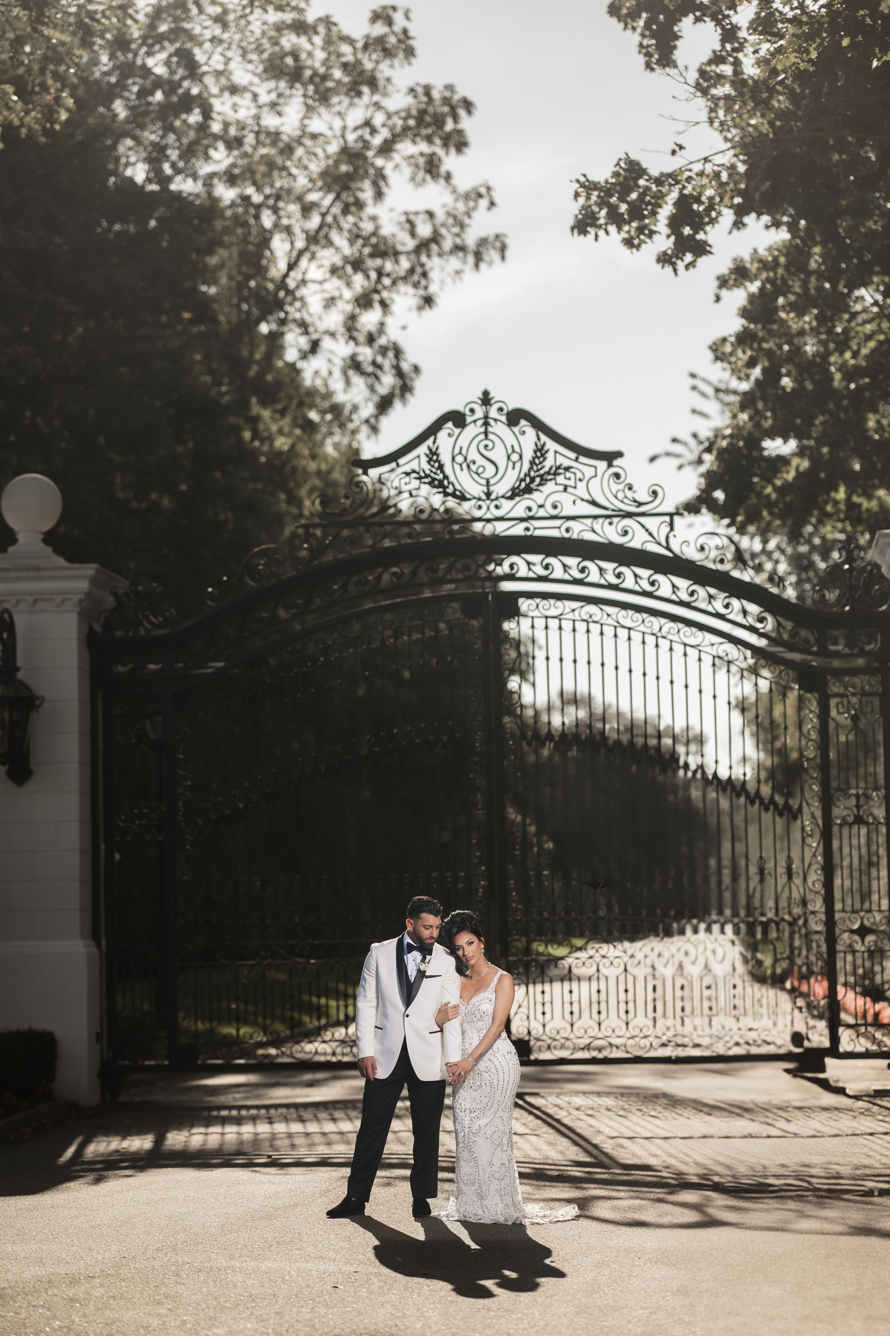 Whimsical Wedding: Elvira &amp; Johnny's Grand Affair at Shadowbrook, Shrewsbury photo