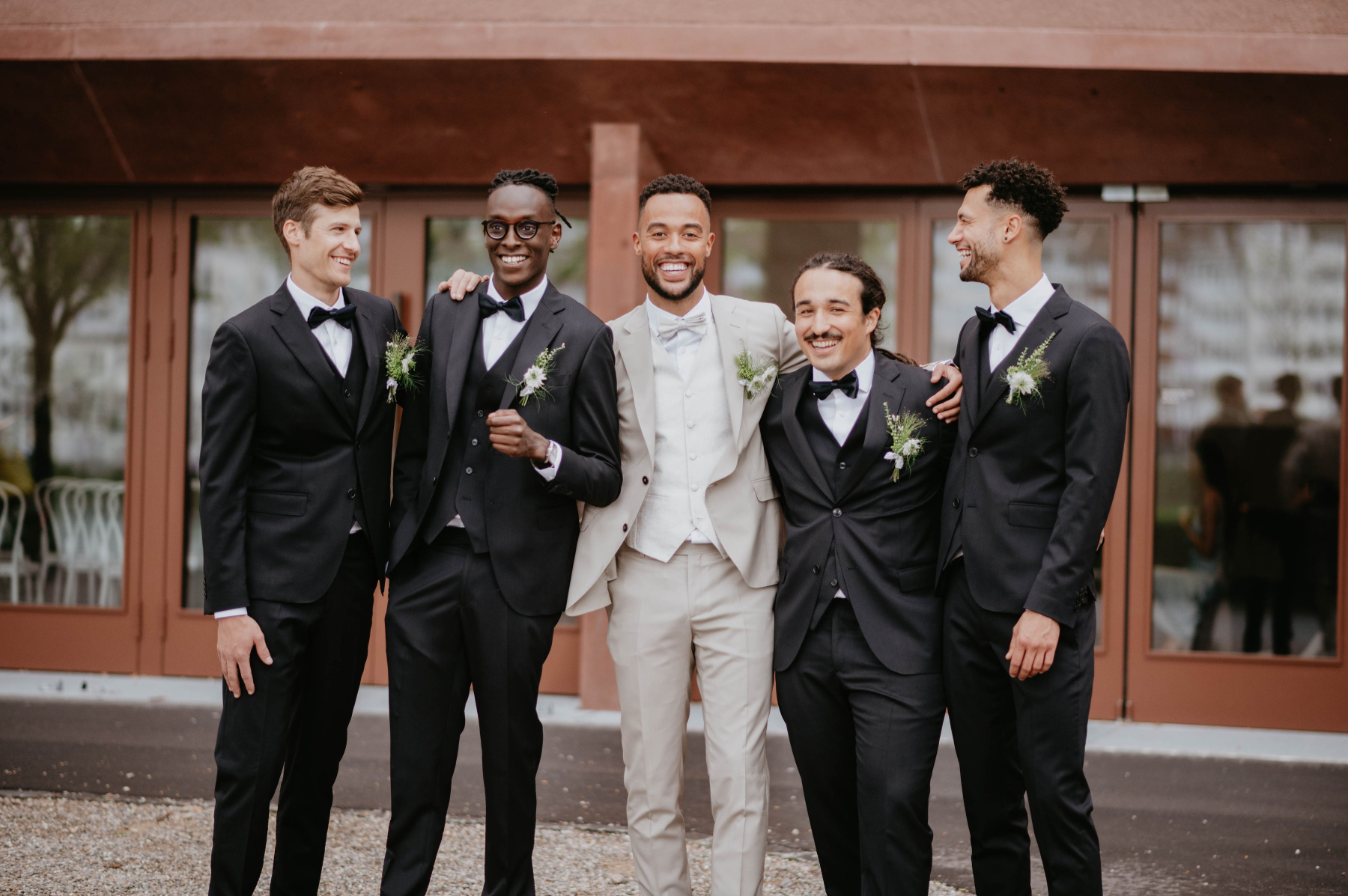 Olivia &amp; Liam's Enchanted Day at K-Haus: Swiping Right to Forever photo