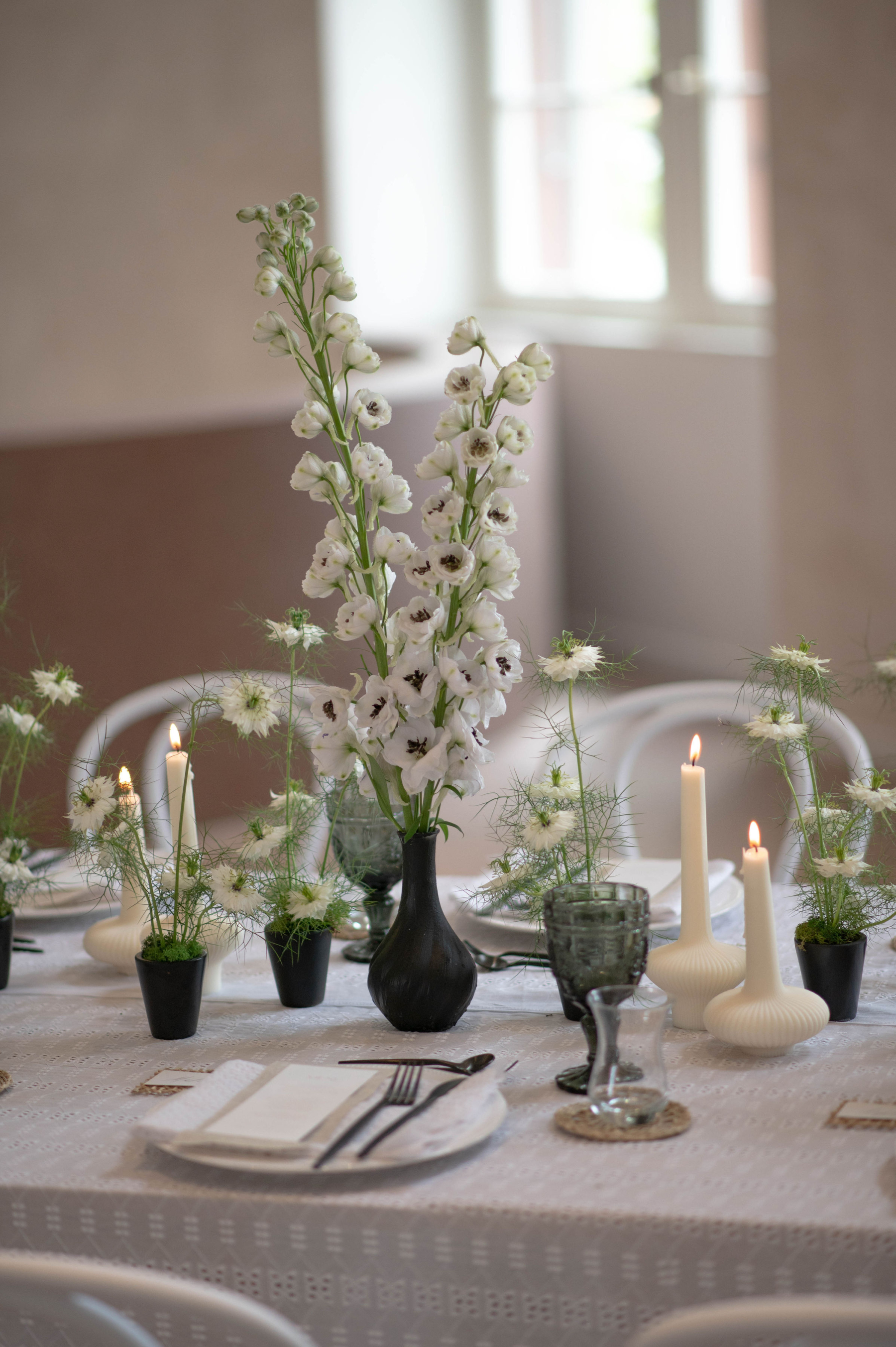 Olivia &amp; Liam's Enchanted Day at K-Haus: Swiping Right to Forever photo