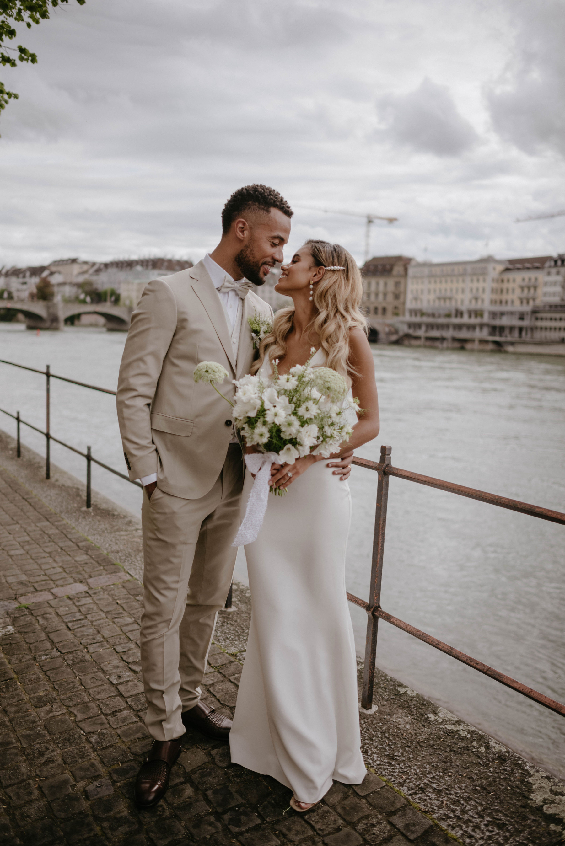 Olivia &amp; Liam's Enchanted Day at K-Haus: Swiping Right to Forever photo