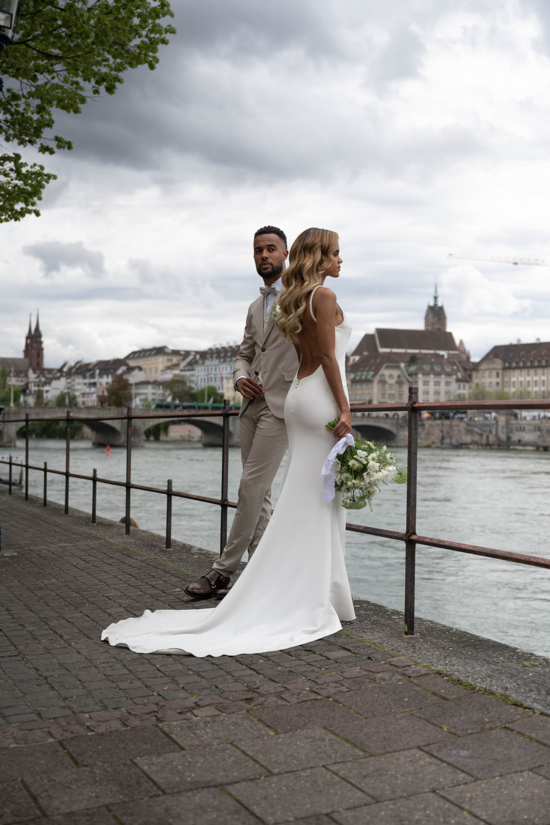 Olivia &amp; Liam's Enchanted Day at K-Haus: Swiping Right to Forever photo