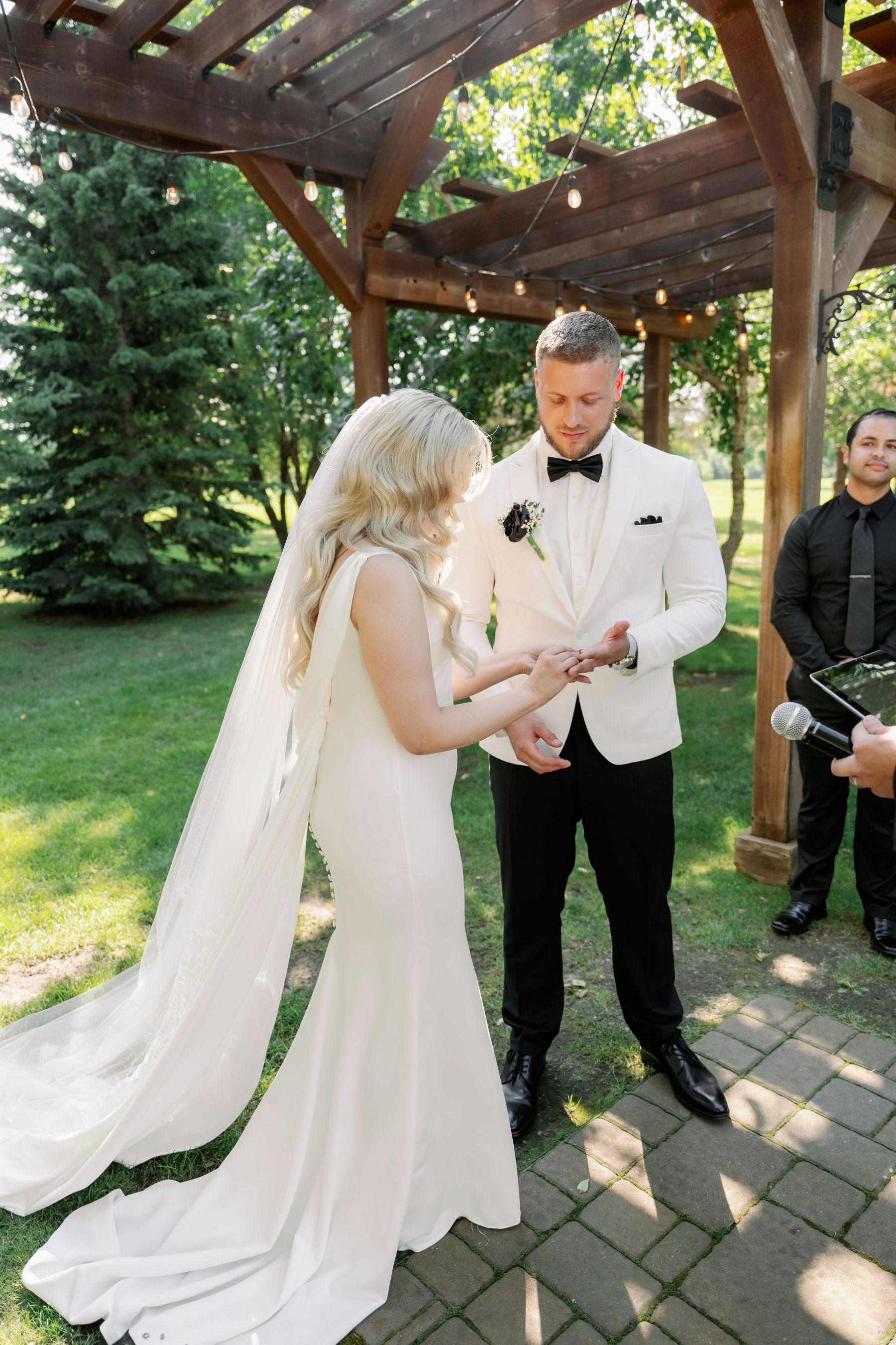 A Tale of Two Horizons: The Great Gatsby Union of Nadia &amp; Tyler at The Grands at Mulligans photo