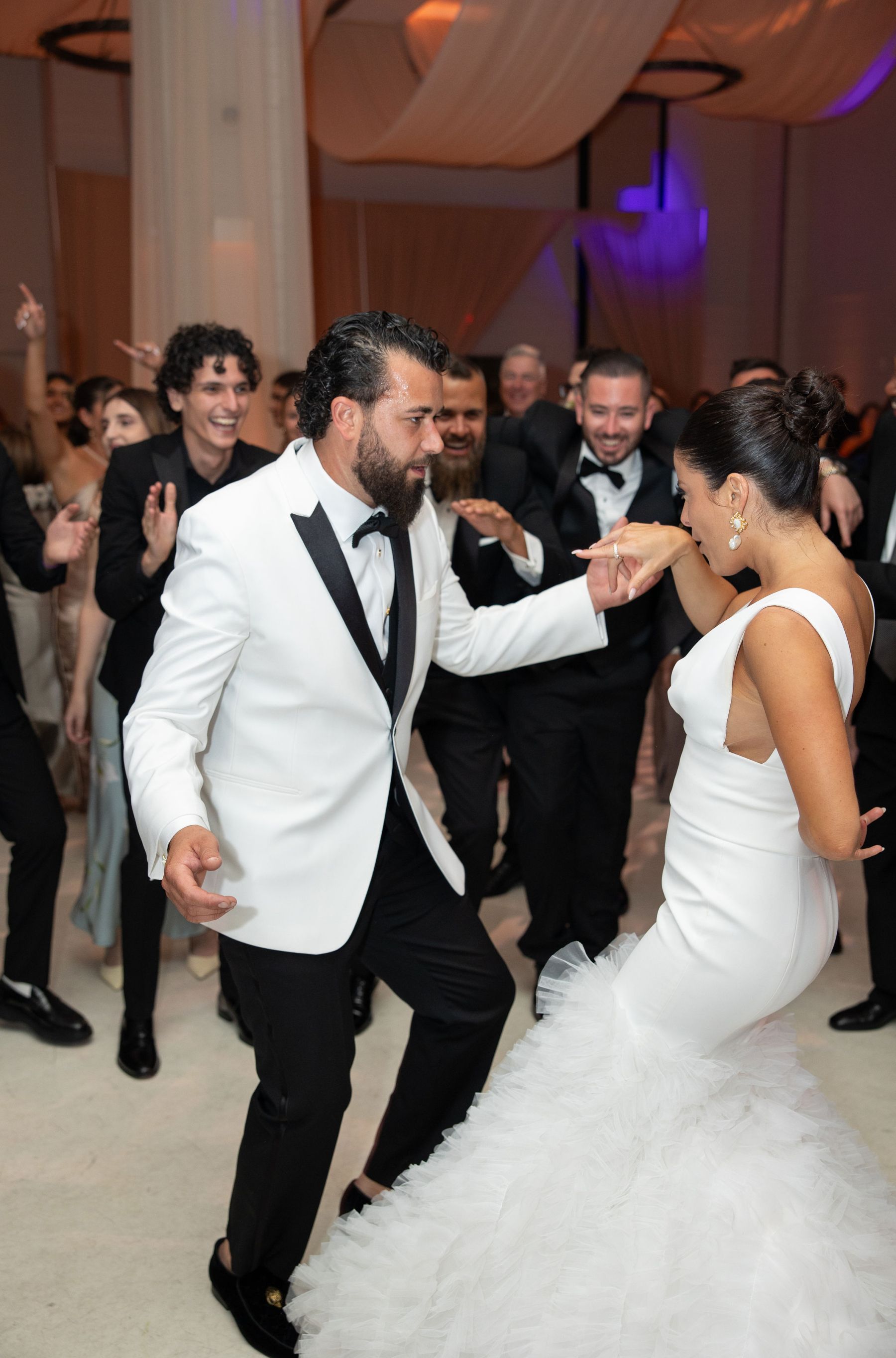 Urban Euphoria: Adriana &amp; Kyle's Magical Moments at Ravel Hotel photo