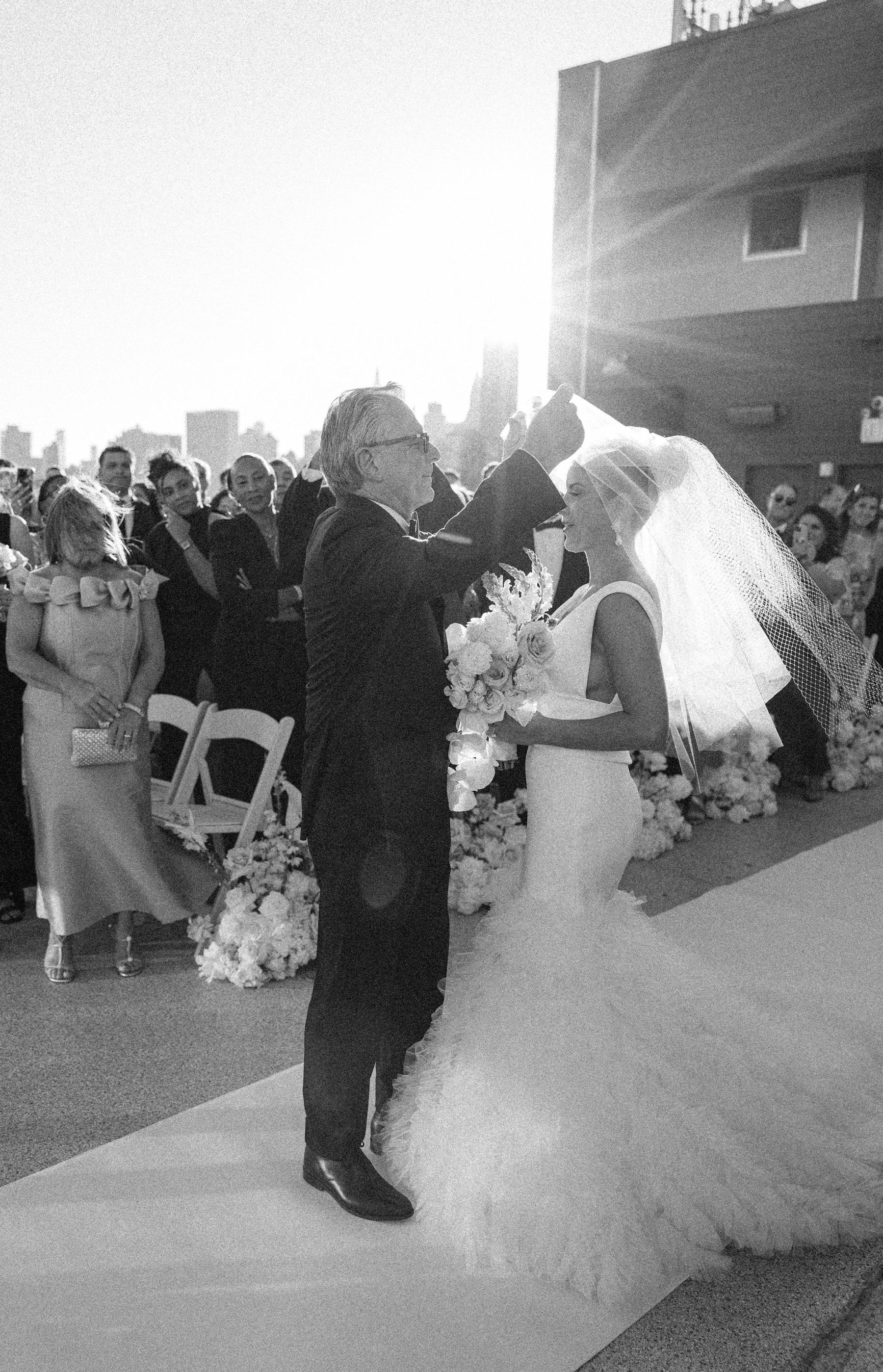 Urban Euphoria: Adriana &amp; Kyle's Magical Moments at Ravel Hotel photo