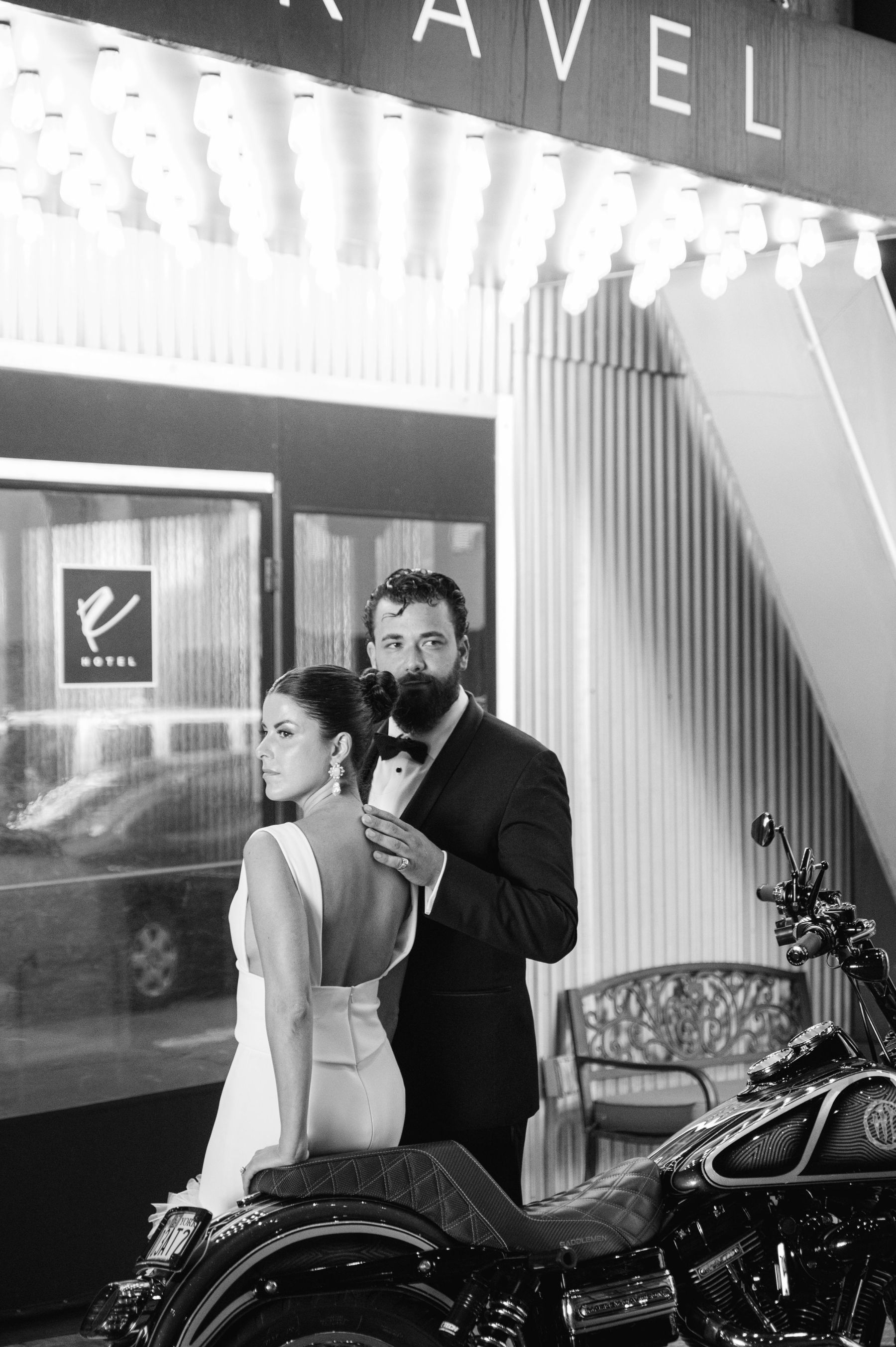 Urban Euphoria: Adriana &amp; Kyle's Magical Moments at Ravel Hotel photo