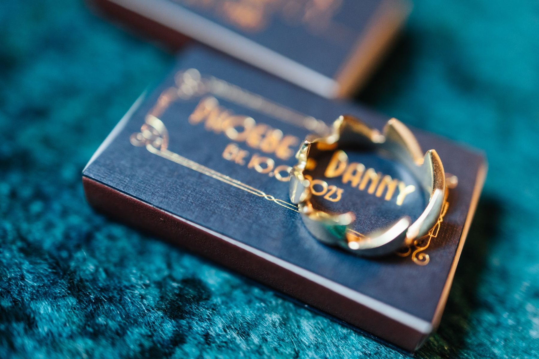 Phoebe &amp; Daniel: A Classic New York 'I Do' at the Beekman Hotel photo