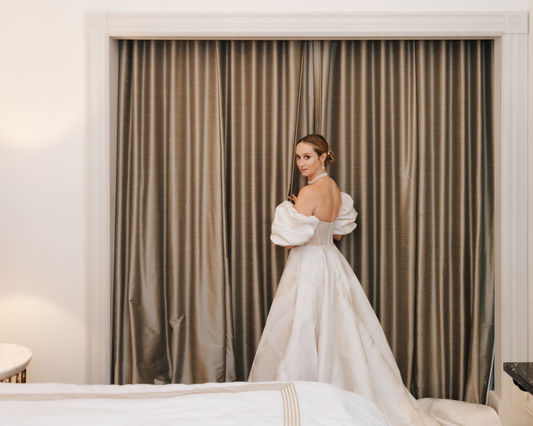 Phoebe &amp; Daniel: A Classic New York 'I Do' at the Beekman Hotel photo