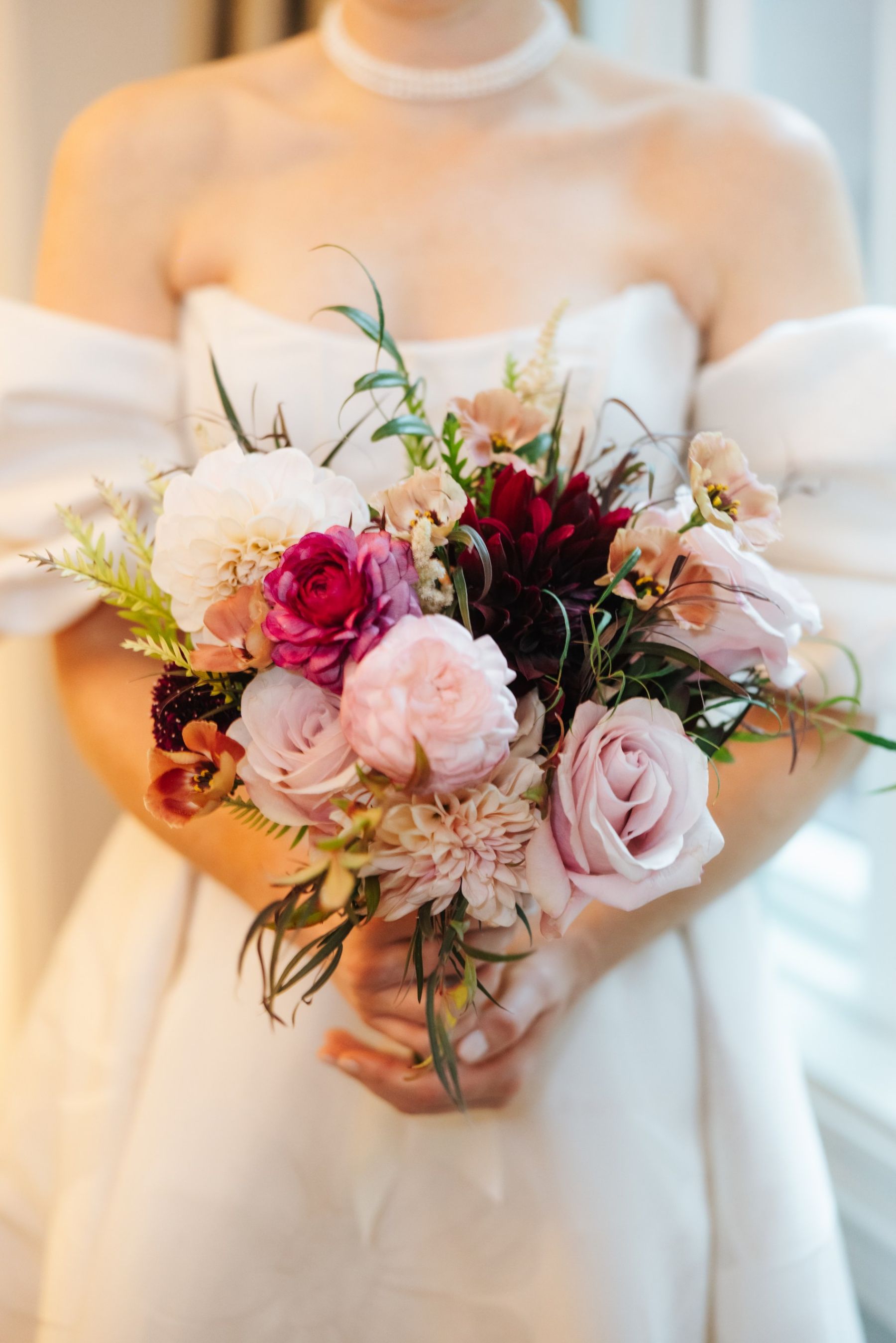 Phoebe &amp; Daniel: A Classic New York 'I Do' at the Beekman Hotel photo