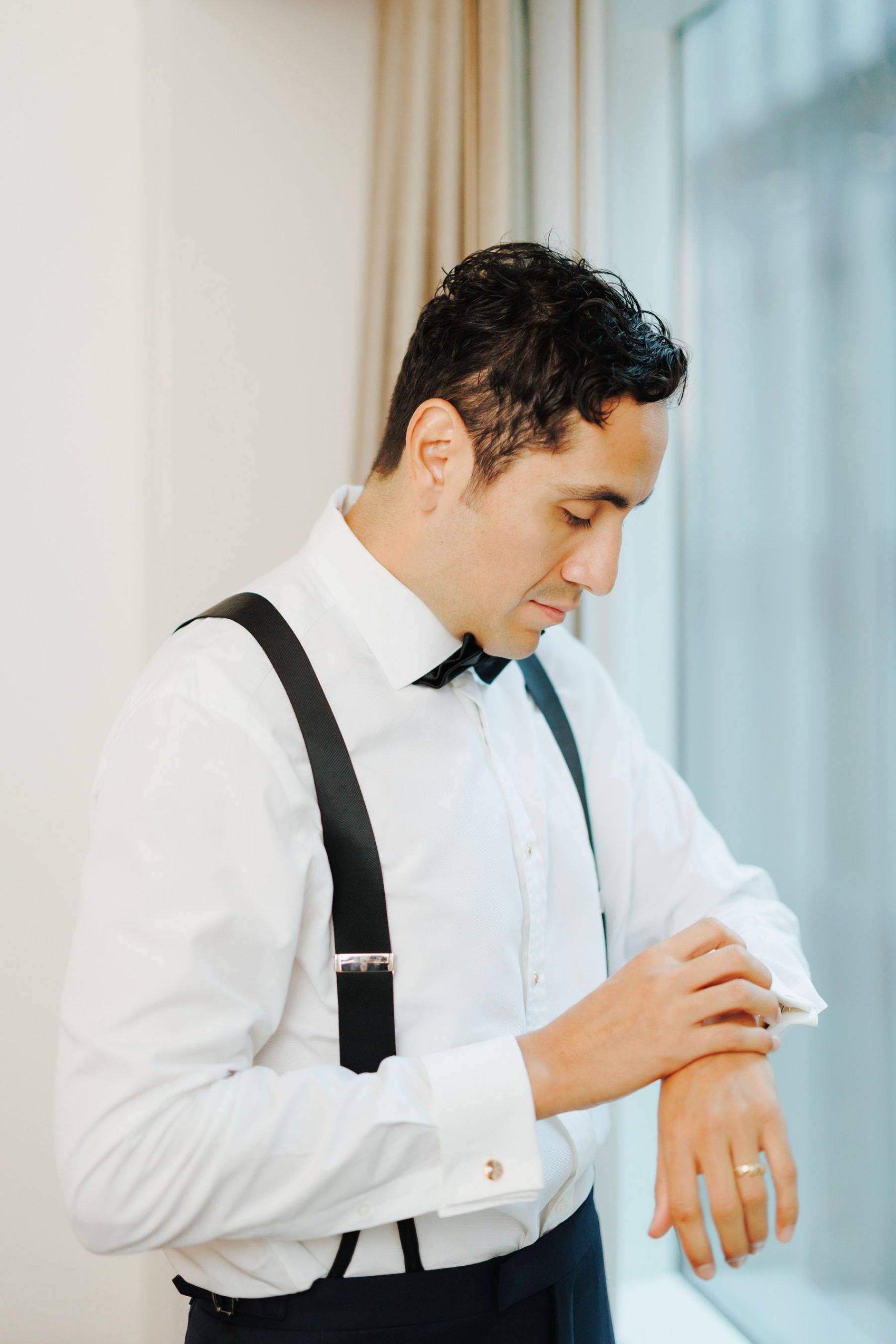 Phoebe &amp; Daniel: A Classic New York 'I Do' at the Beekman Hotel photo