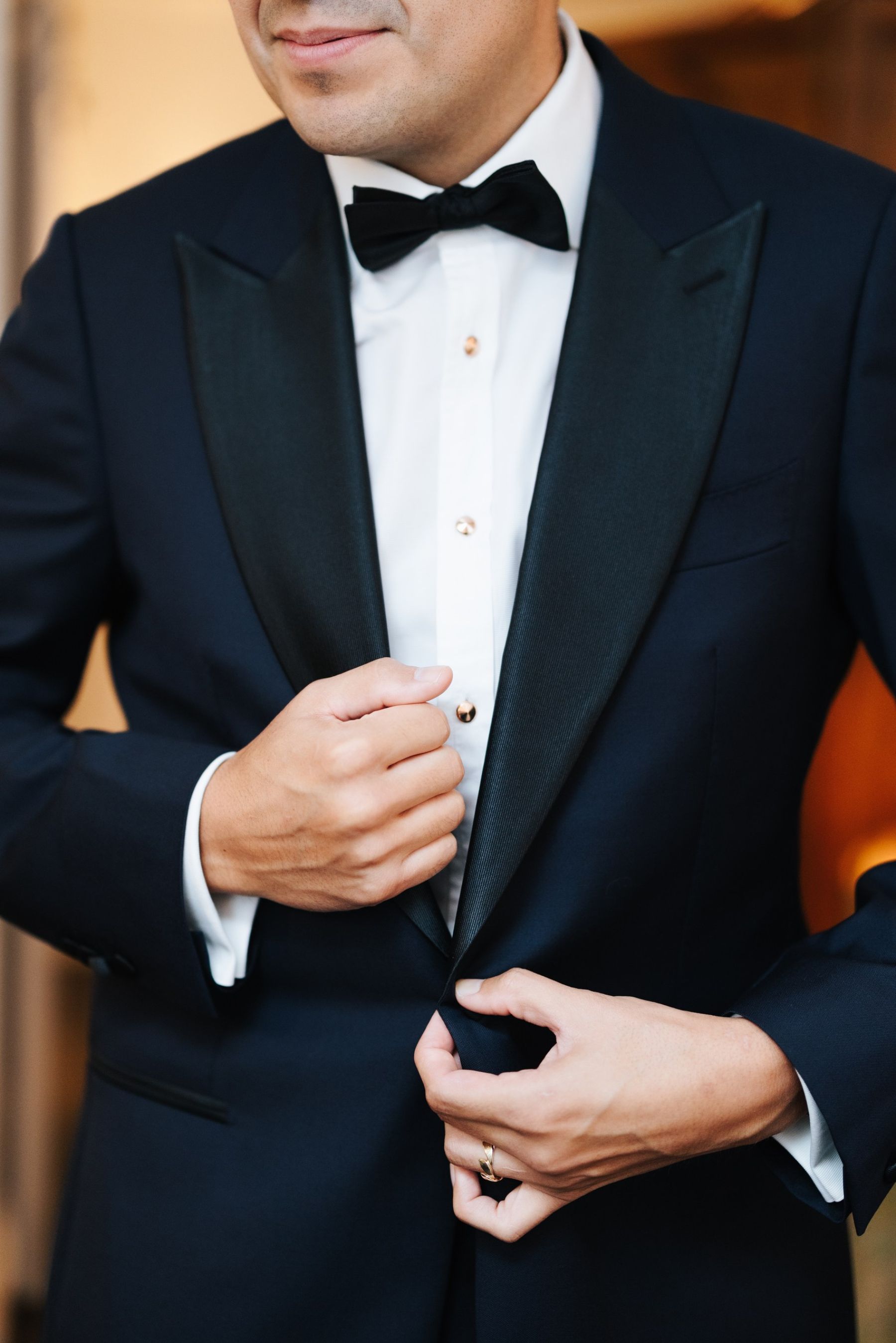 Phoebe &amp; Daniel: A Classic New York 'I Do' at the Beekman Hotel photo