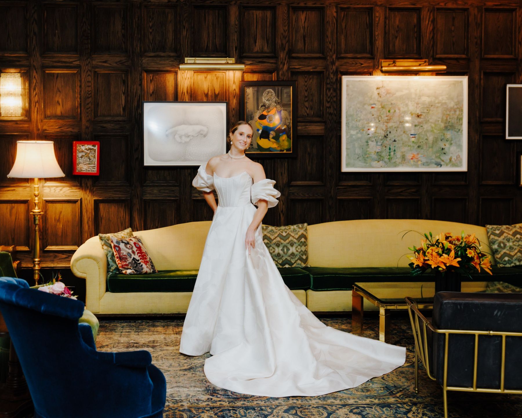 Phoebe &amp; Daniel: A Classic New York 'I Do' at the Beekman Hotel photo