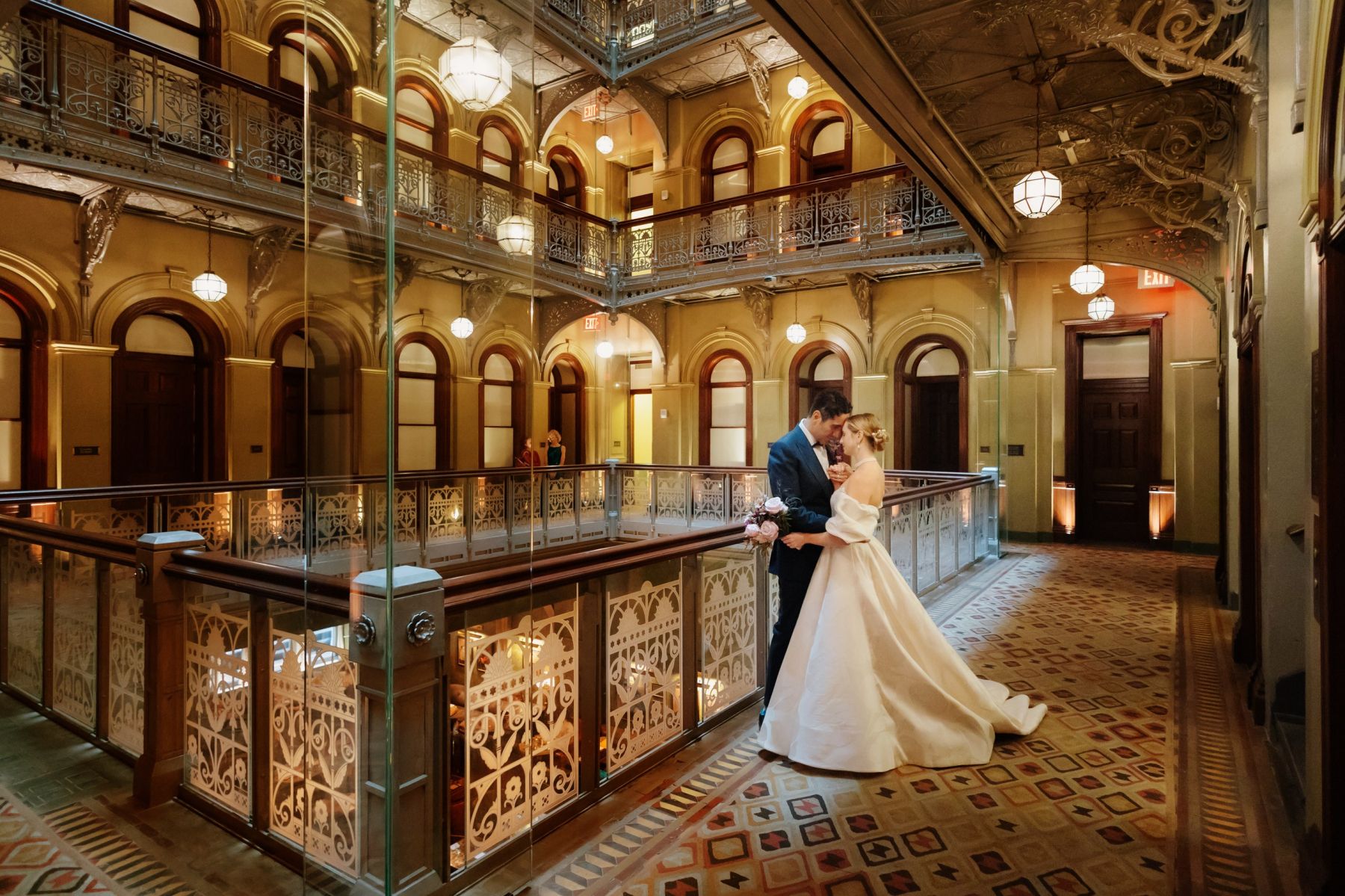 Phoebe &amp; Daniel: A Classic New York 'I Do' at the Beekman Hotel photo