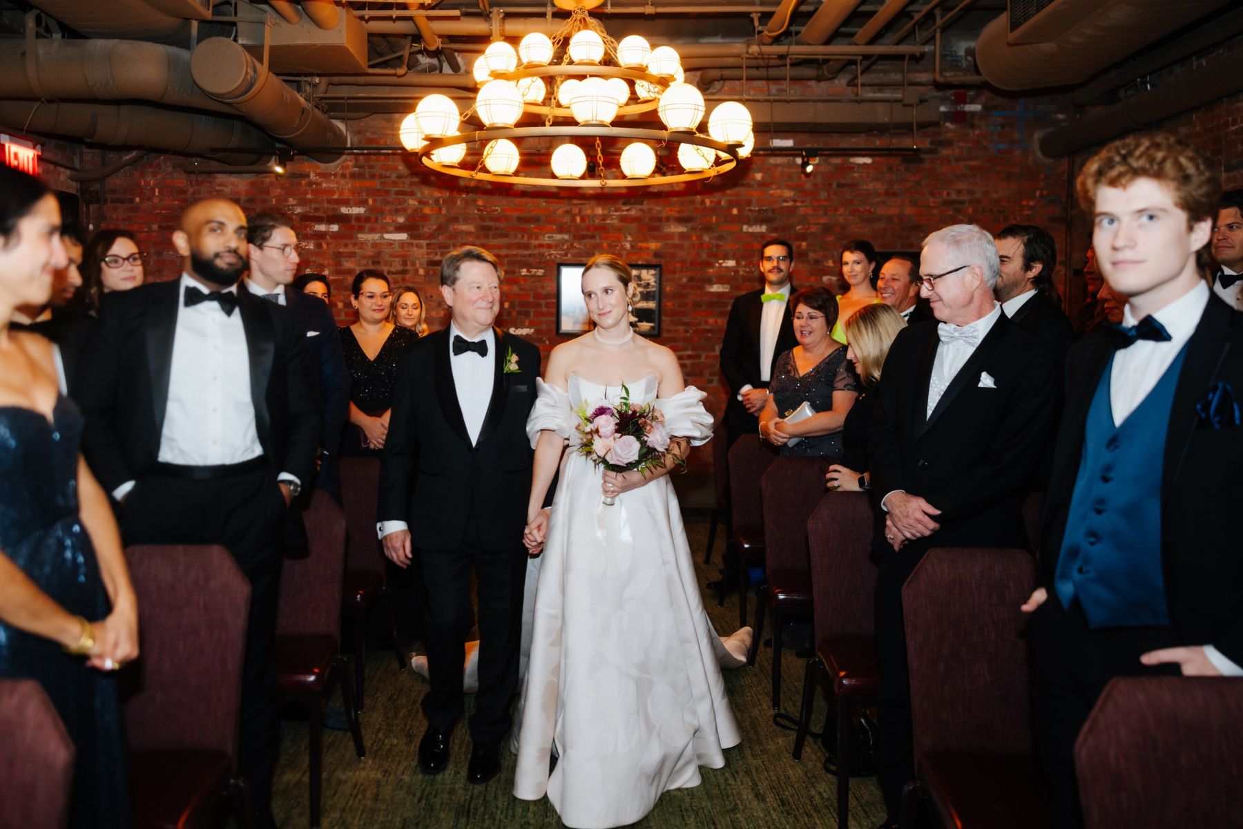 Phoebe &amp; Daniel: A Classic New York 'I Do' at the Beekman Hotel photo
