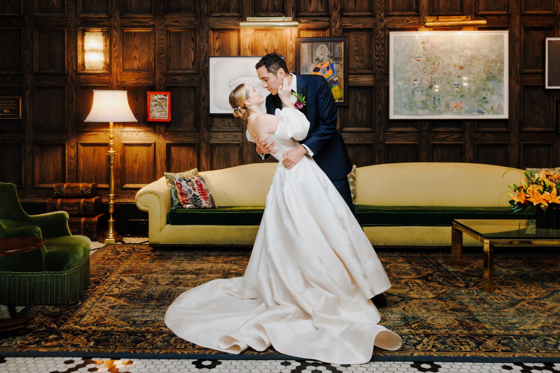 Phoebe &amp; Daniel: A Classic New York 'I Do' at the Beekman Hotel photo