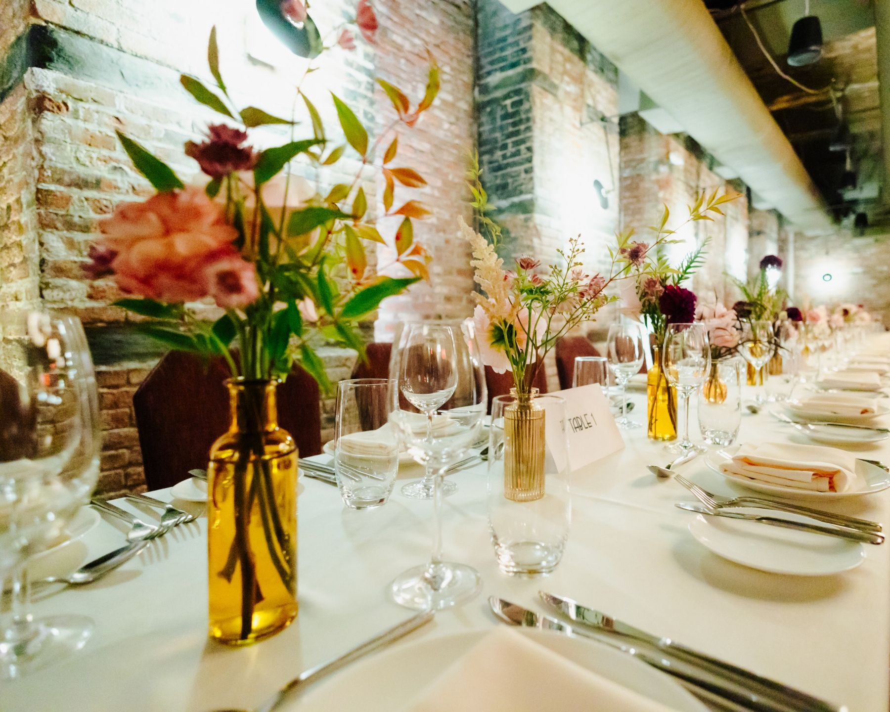 Phoebe &amp; Daniel: A Classic New York 'I Do' at the Beekman Hotel photo