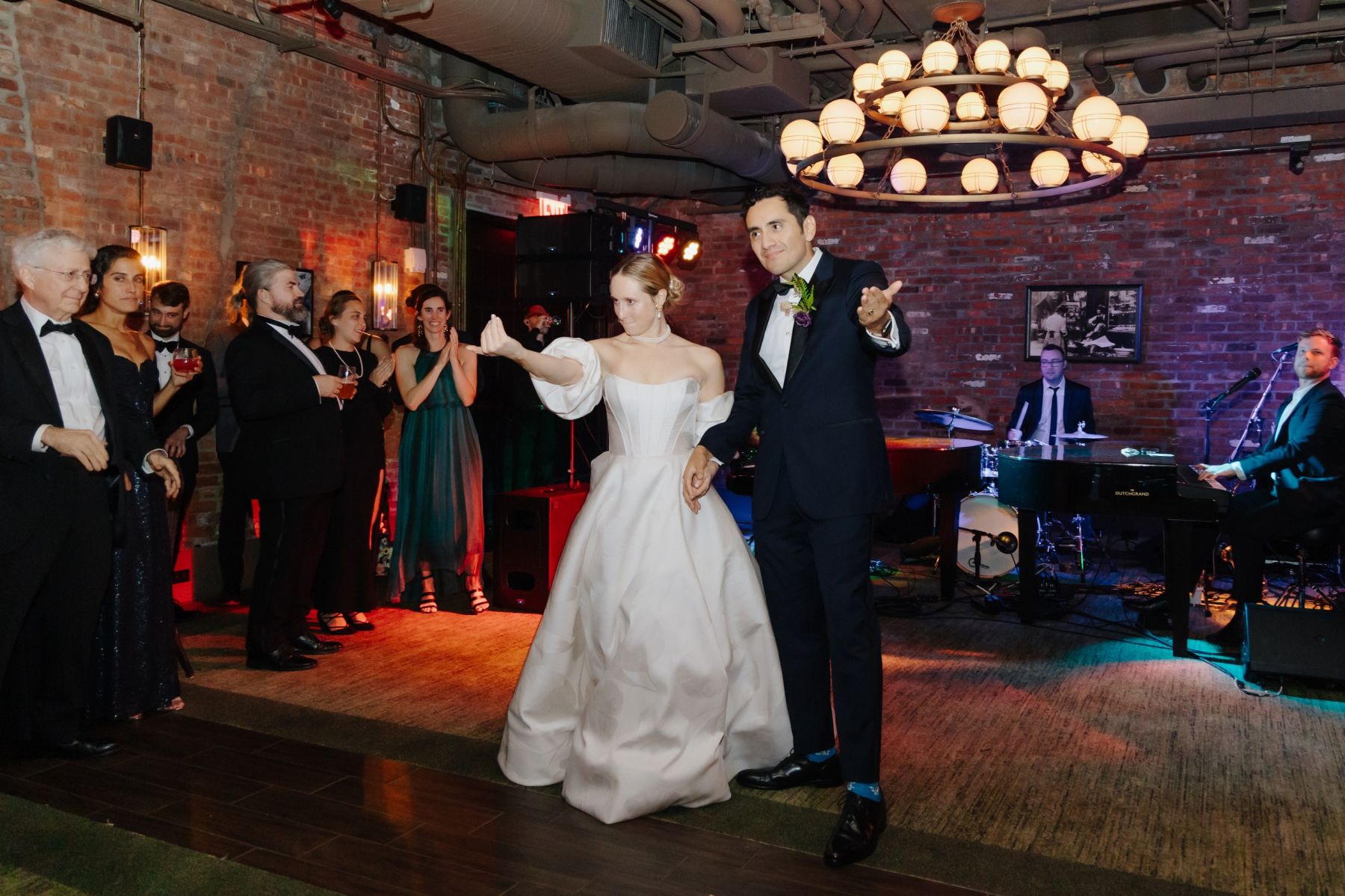 Phoebe &amp; Daniel: A Classic New York 'I Do' at the Beekman Hotel photo