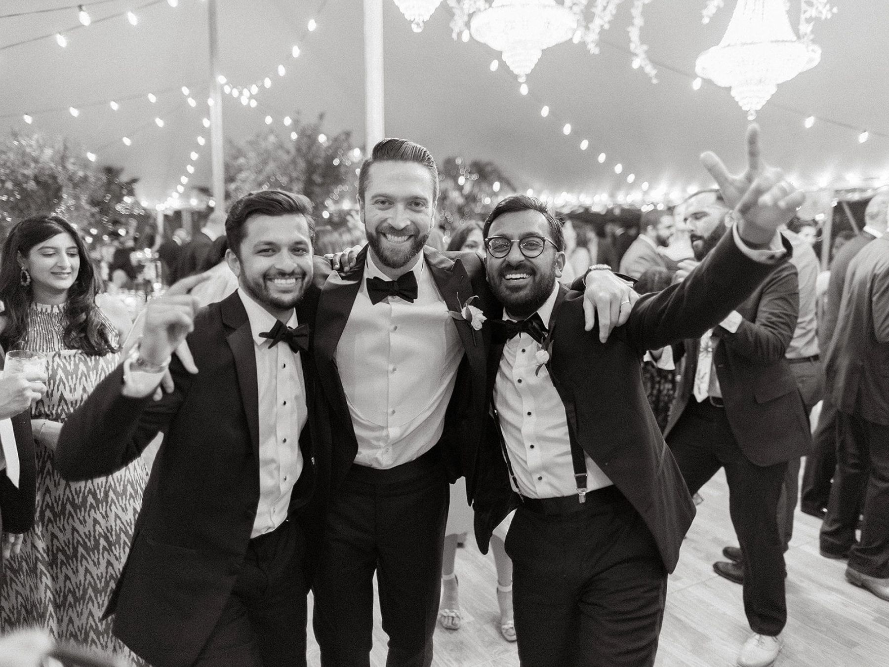 Lauren&amp;Matt: A Valley Rock Inn Love Story Unfolds photo