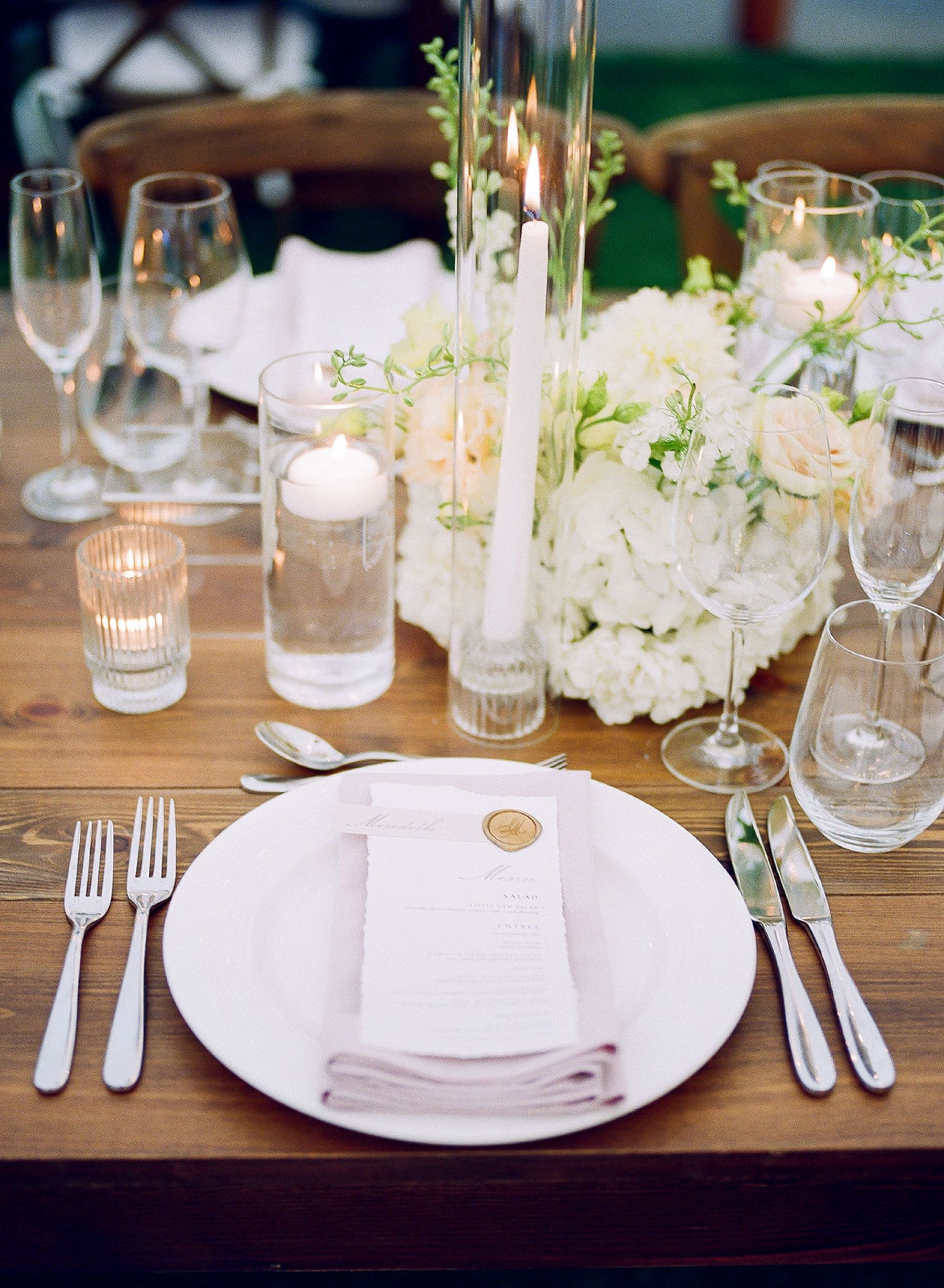 Lauren&amp;Matt: A Valley Rock Inn Love Story Unfolds photo